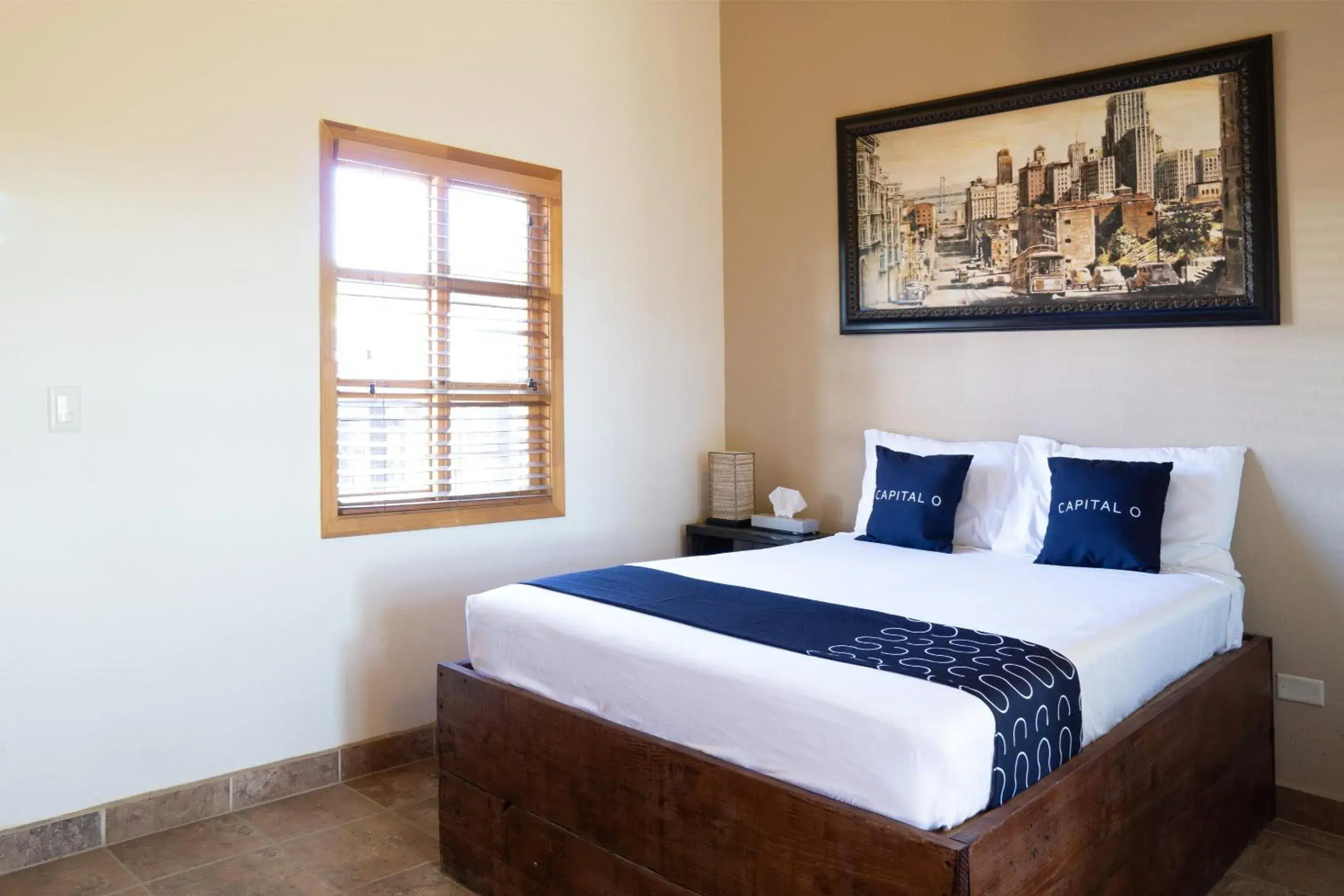 Standard Double Room in Capital O Hotel Villa Azura Standard Double Room in Capital O Hotel Villa Azura