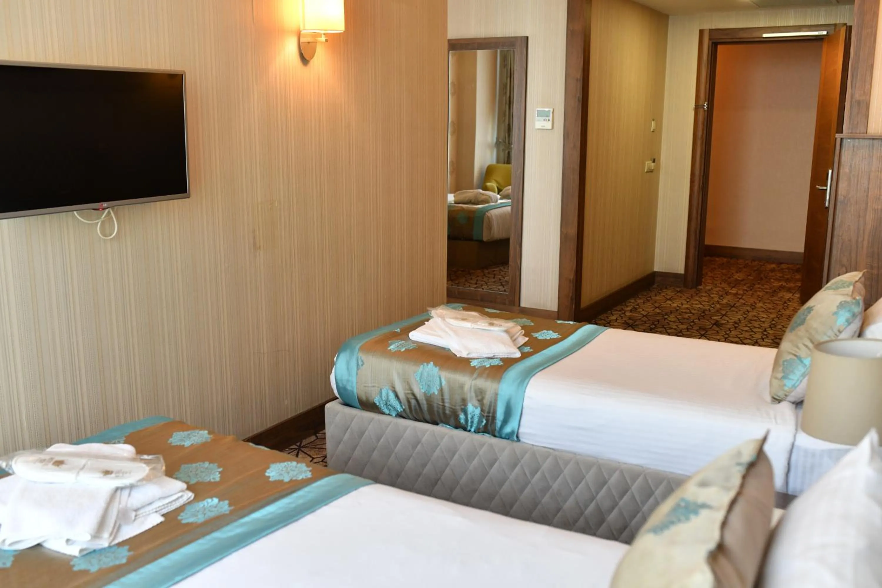 Bed in Royal Hotel Inegol