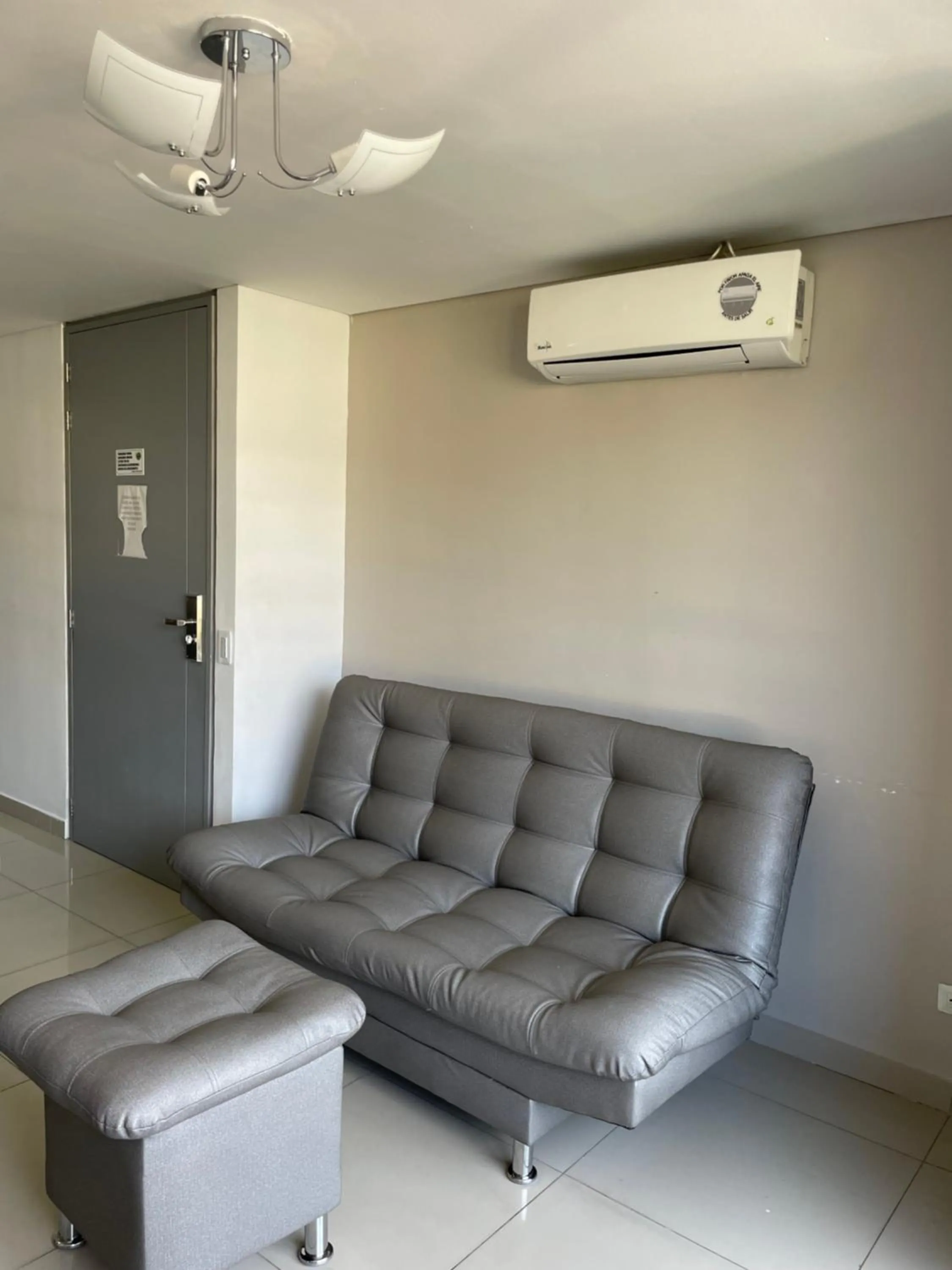 Living room in Ivanna Jumar ApartaHotel - Laureles Estadio