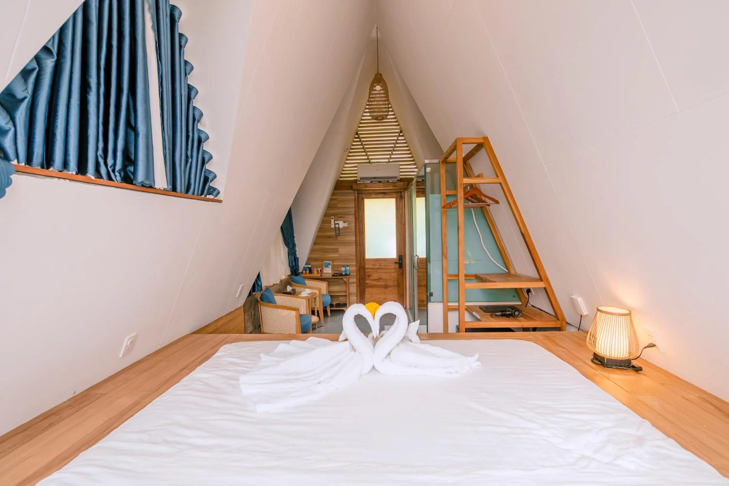 Bed in Fly Up Resort