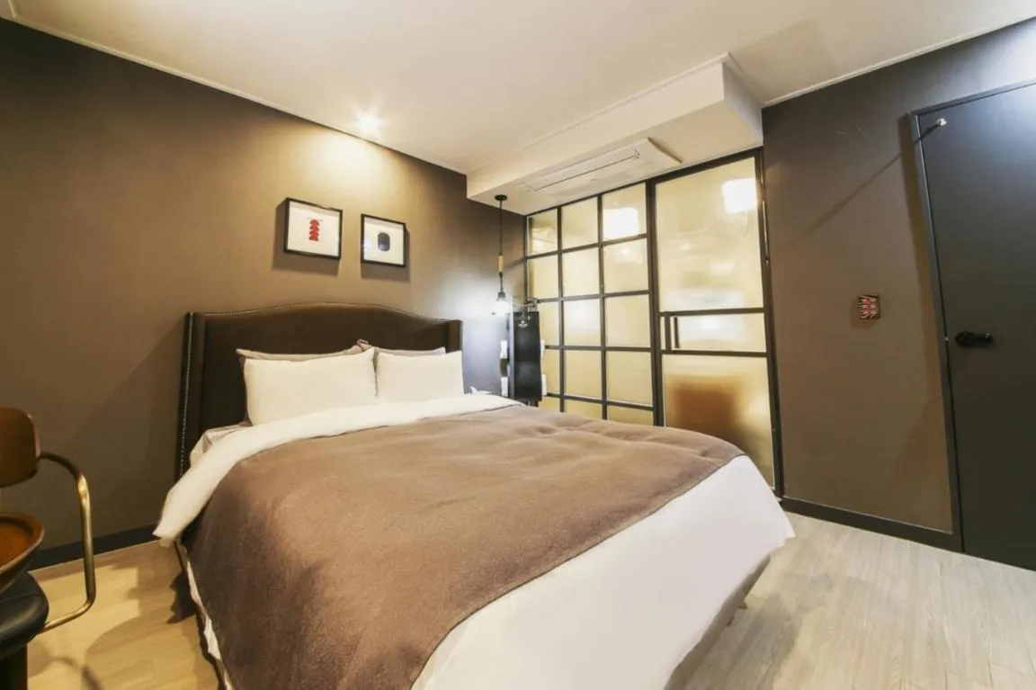 Bed in Hotel Browndot Myeongseo Convention