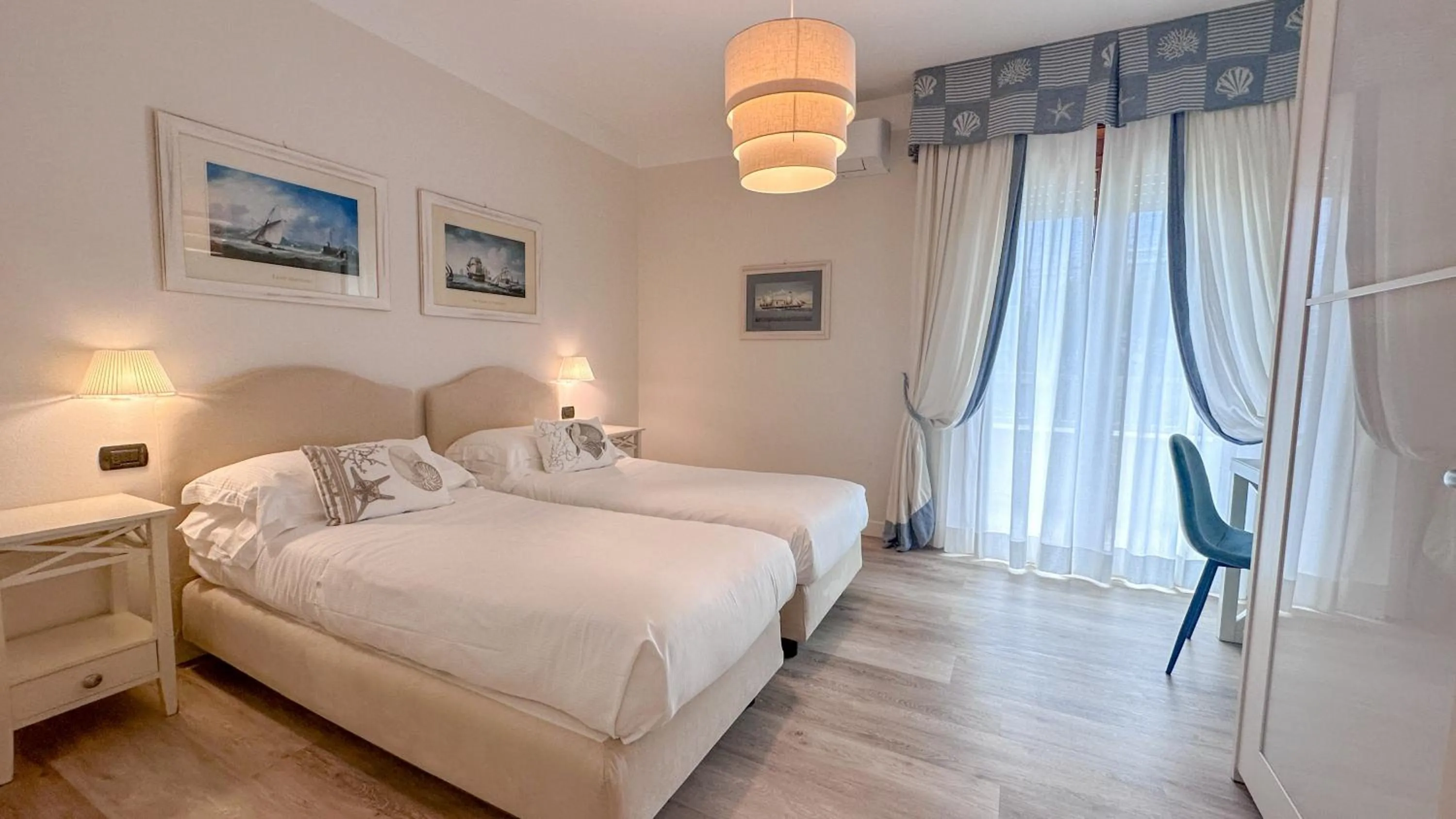 Bed in Residence Lungomare - Charming apartments