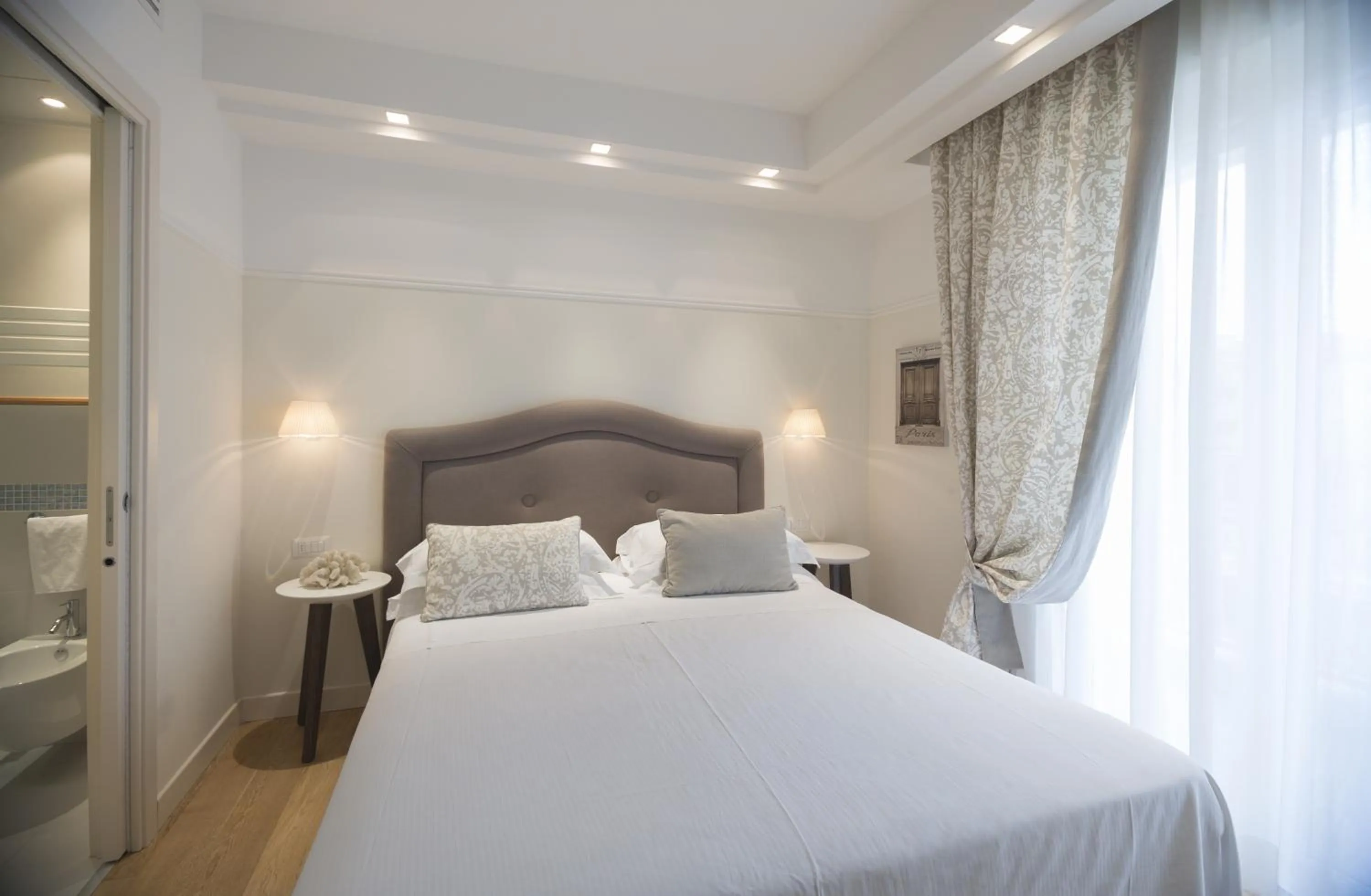 Bedroom, Bed in Residence Lungomare - Charming apartments