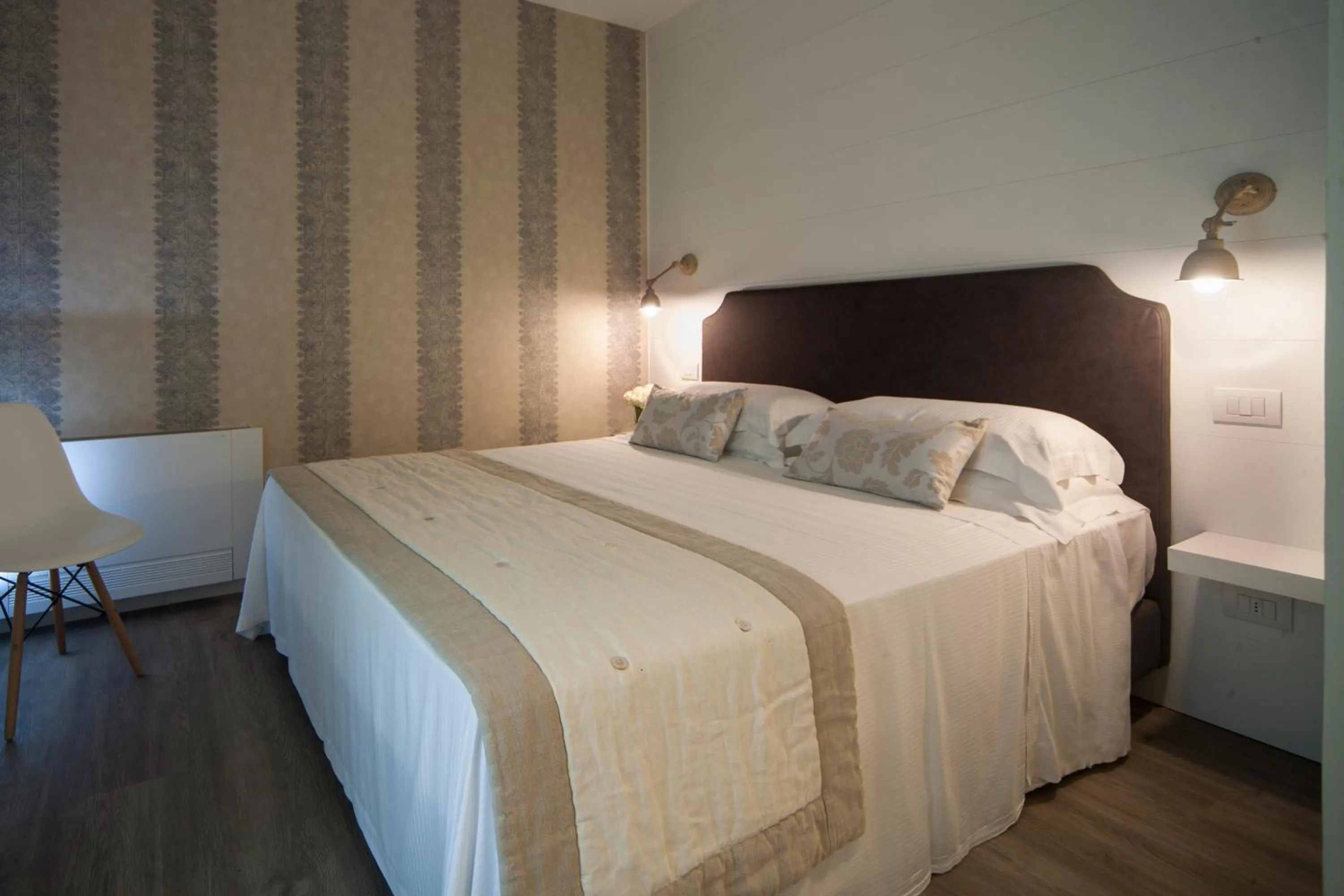 Bedroom, Bed in Residence Lungomare - Charming apartments