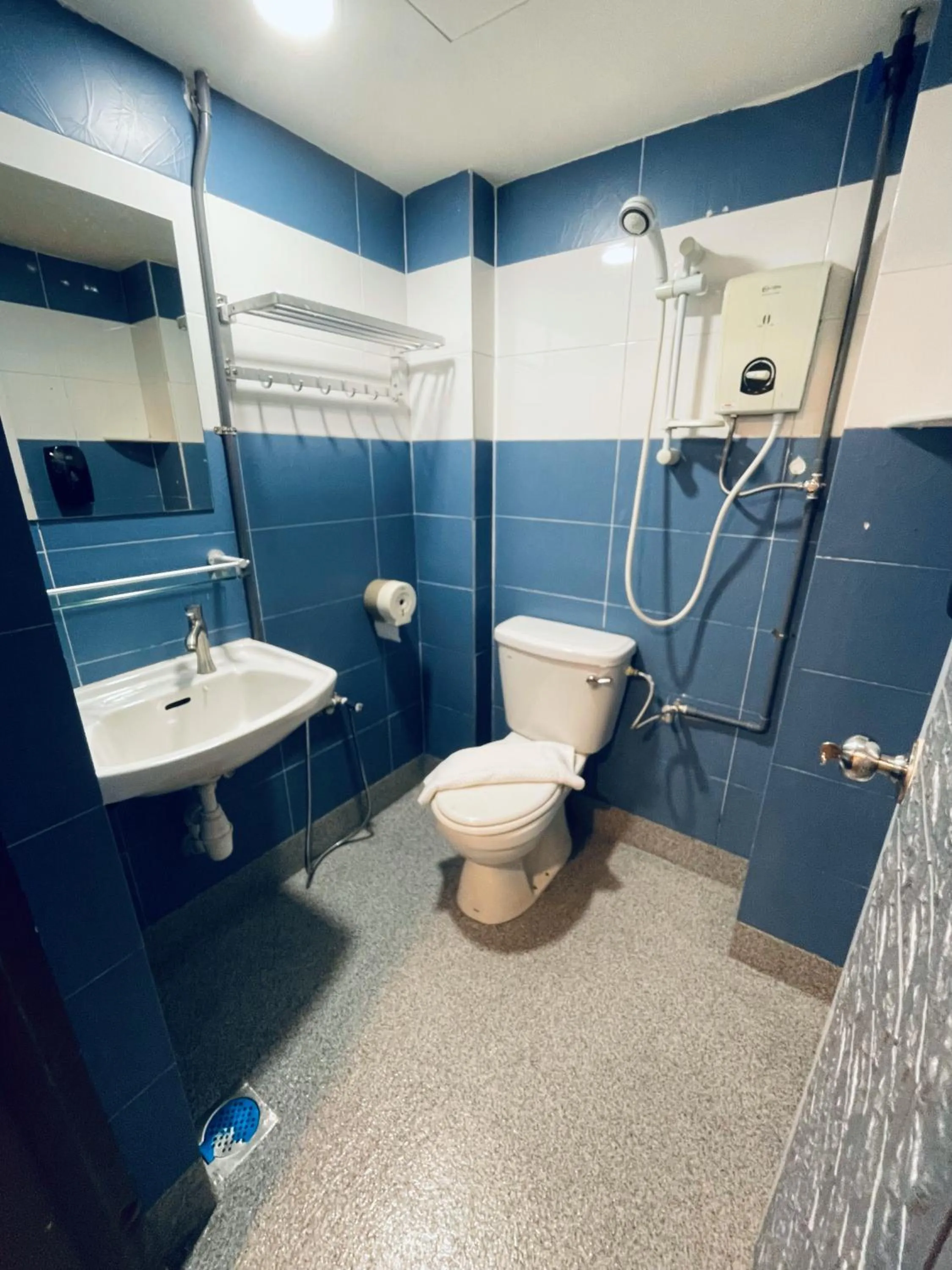 Bathroom in De Swift Hotel