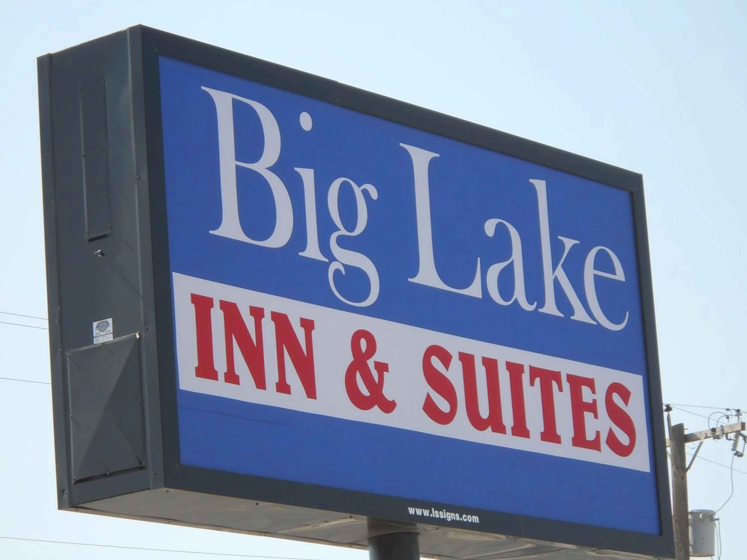 Logo/Certificate/Sign in Big Lake Inn and Suites