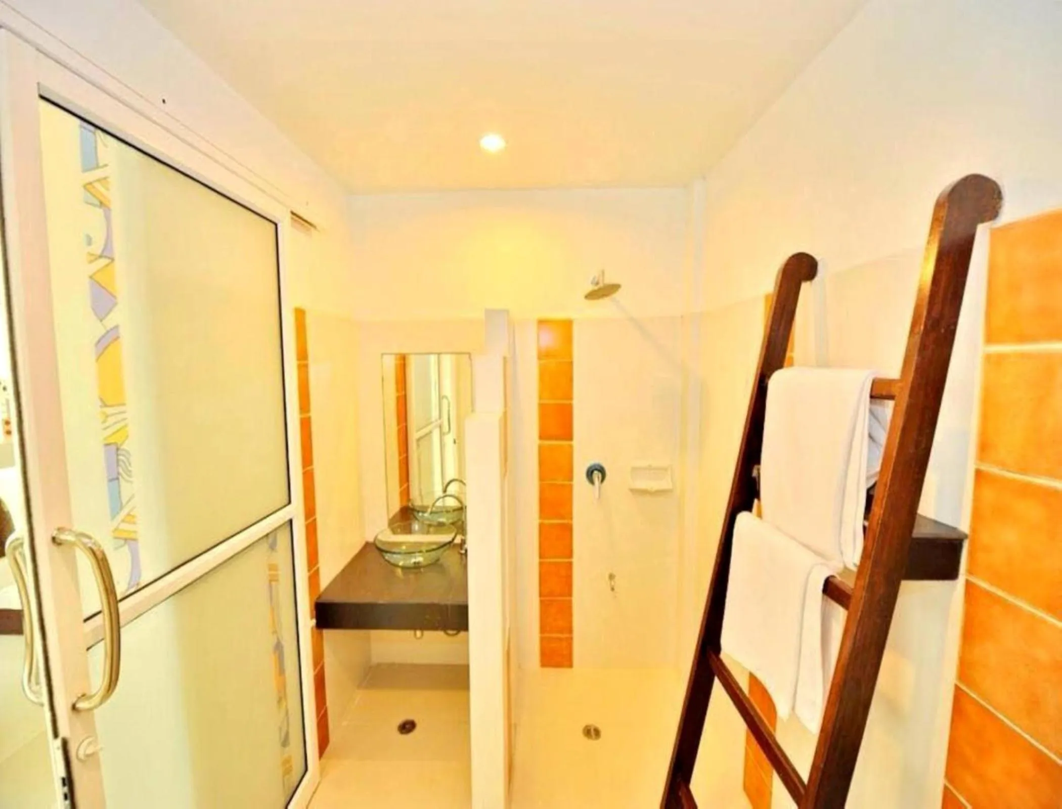 Bathroom in Win Hotel Phayao