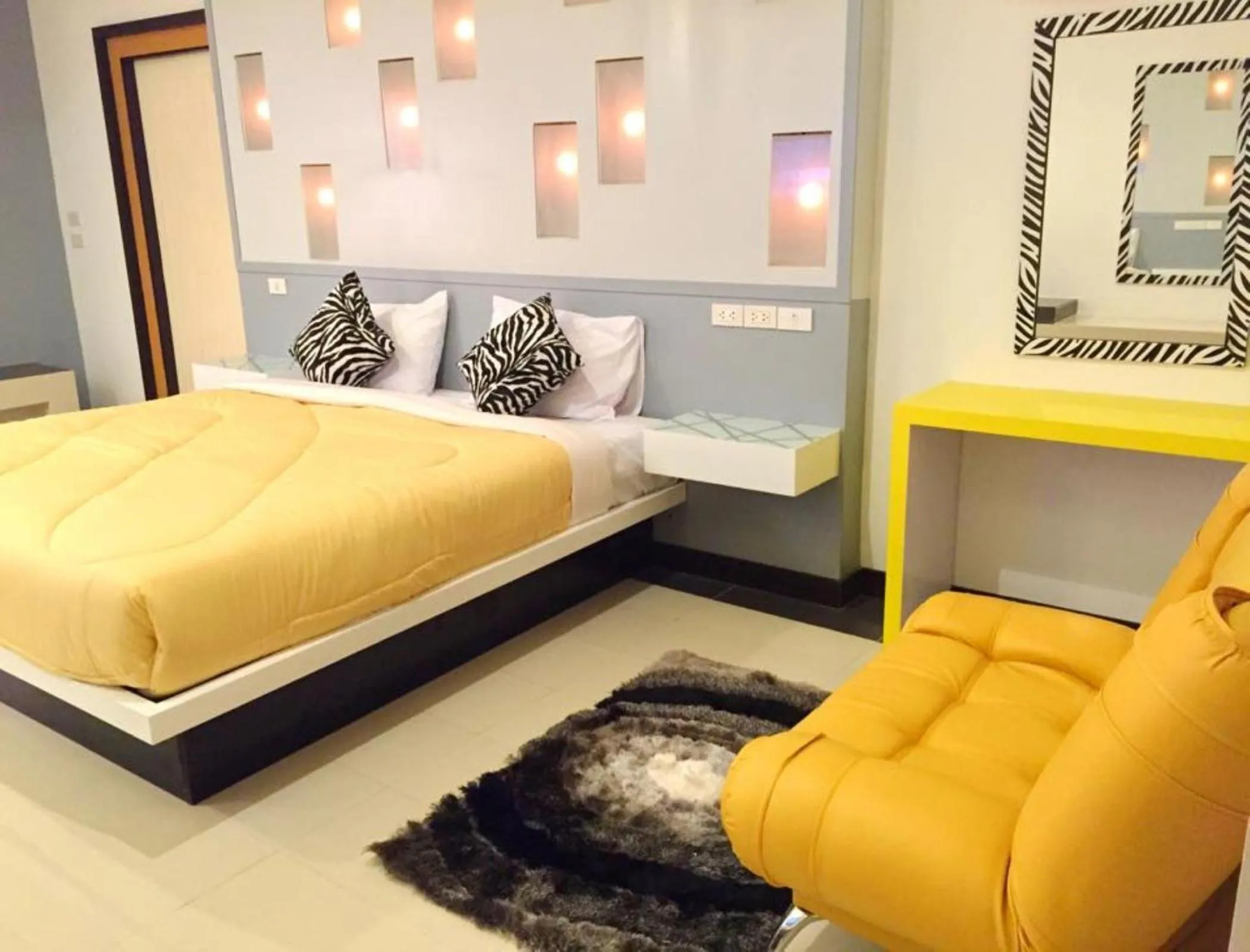 Bedroom, Bed in Win Hotel Phayao