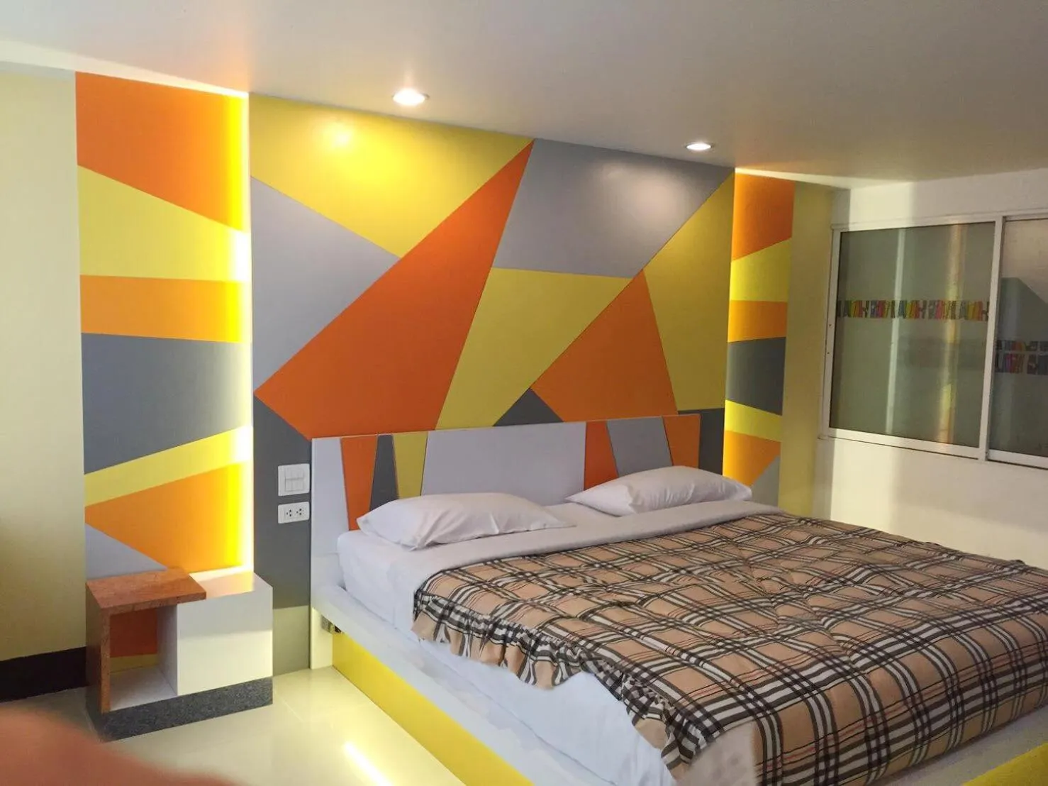 Photo of the whole room, Bed in Win Hotel Phayao