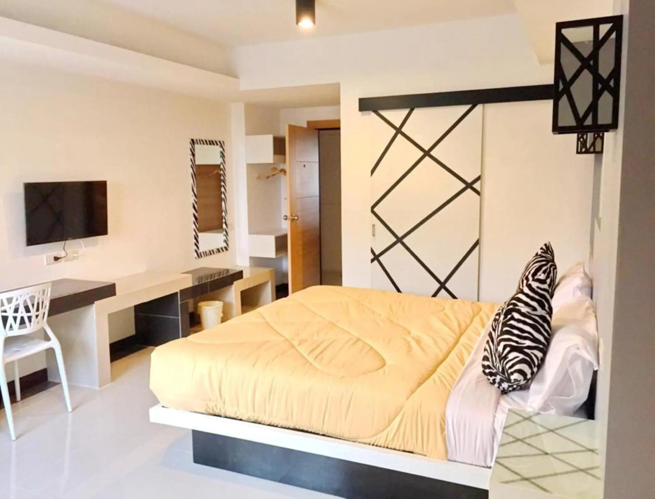 Bedroom, Bed in Win Hotel Phayao