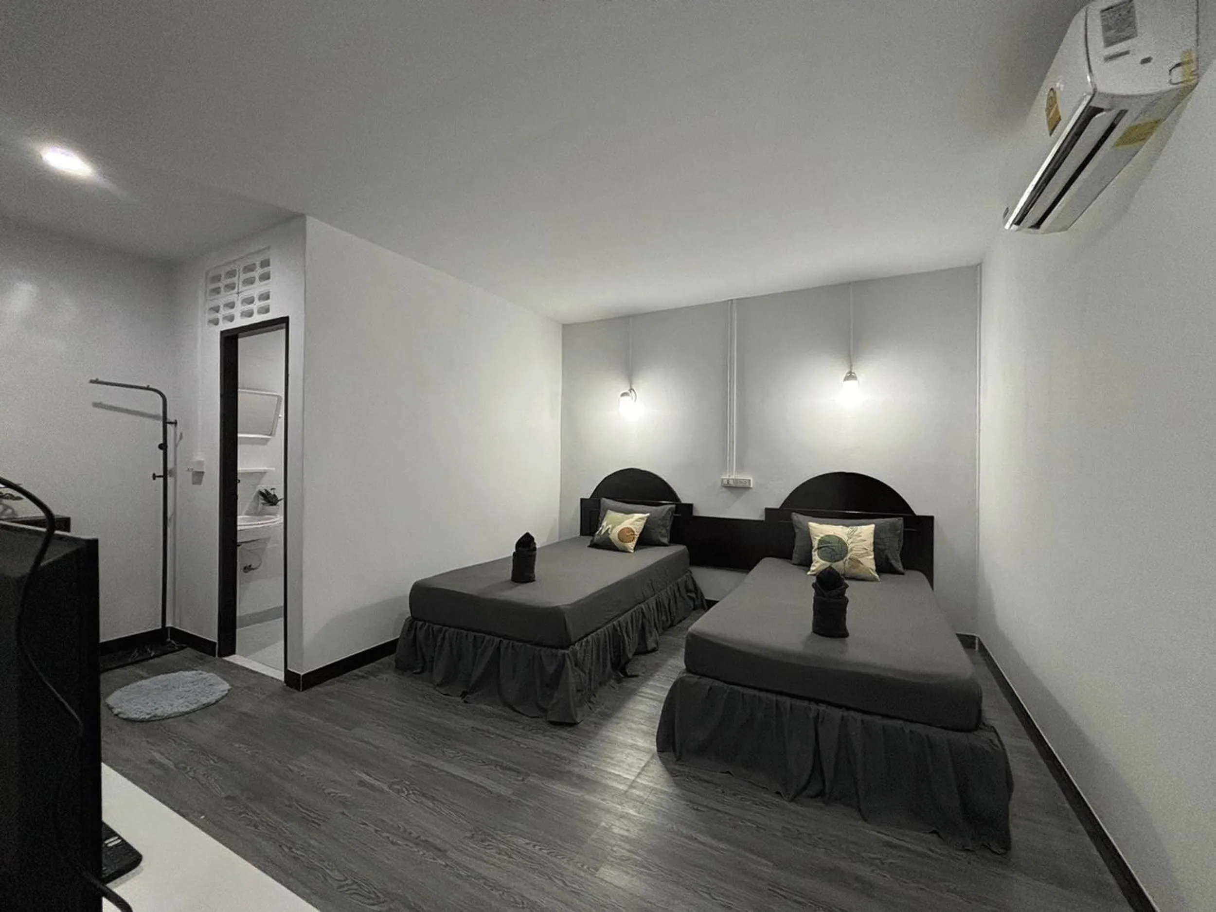 air conditioner, Bed in White House