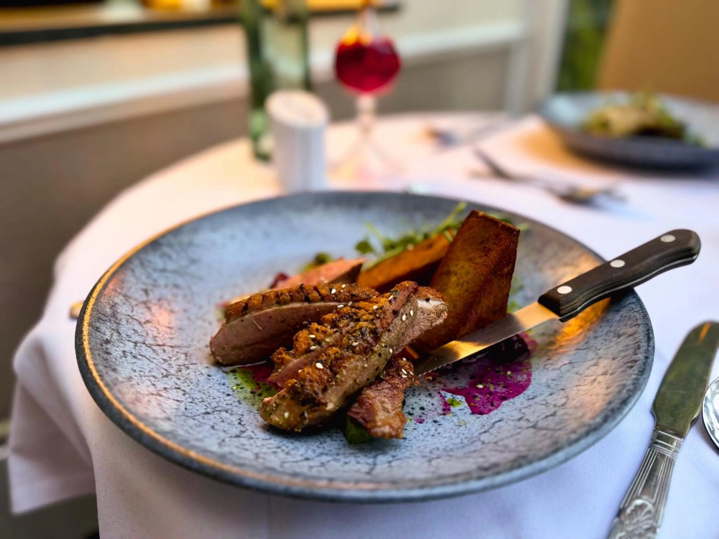 Food and drinks in Skelwith Bridge Hotel