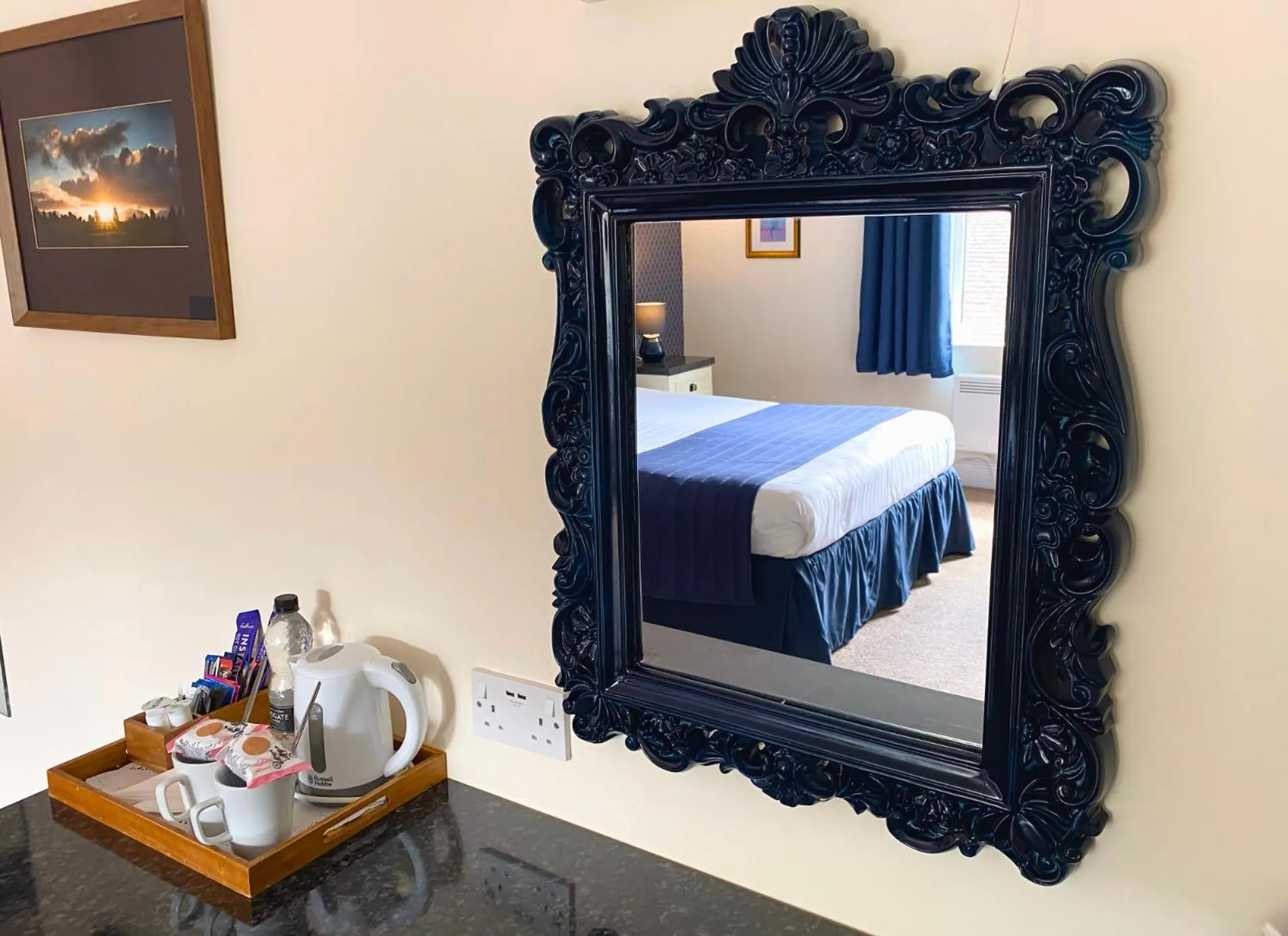 Bedroom, Bed in Skelwith Bridge Hotel