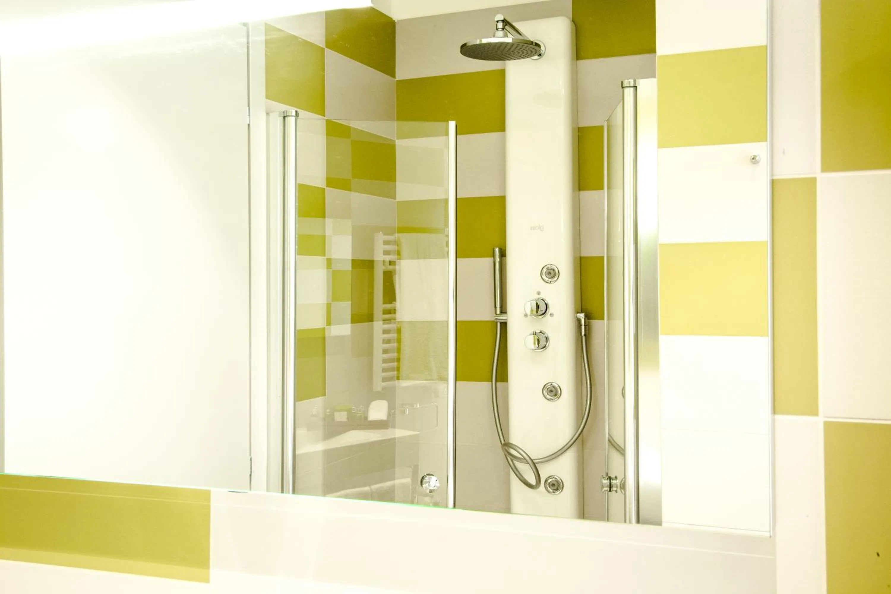 Shower in Privilege Apartments