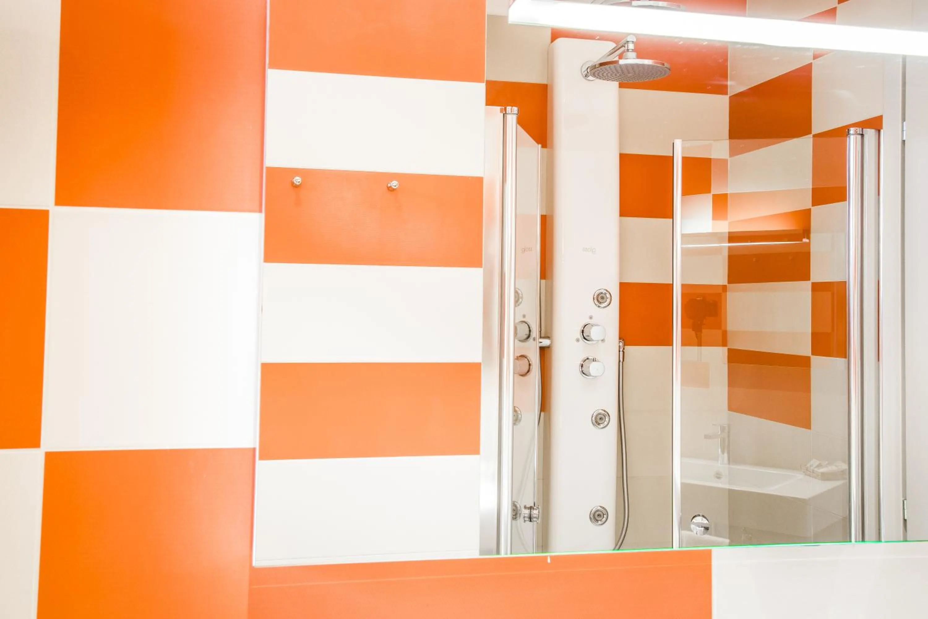 Shower in Privilege Apartments