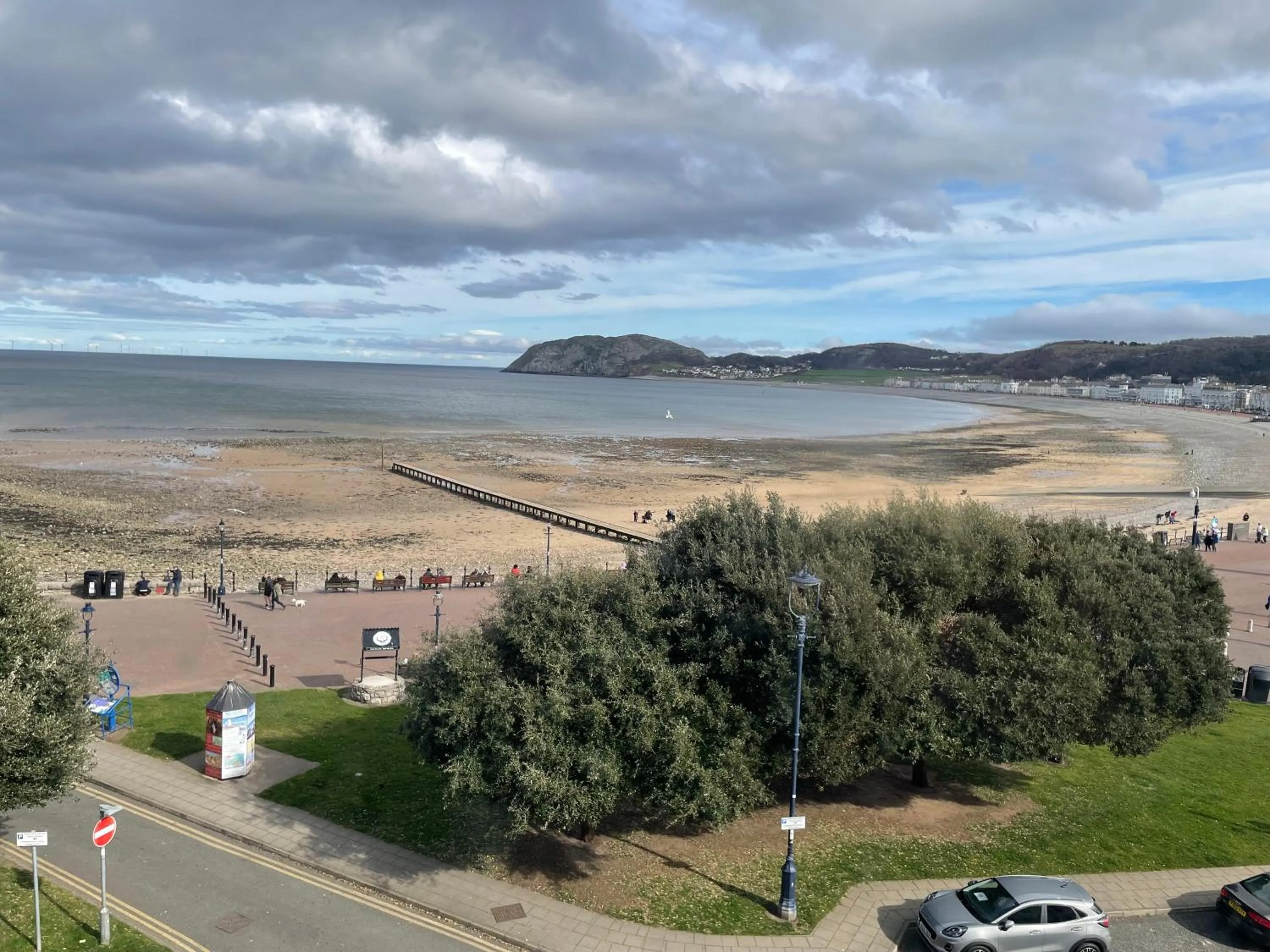 The Wildings Hotel & Tudno's Restaurant