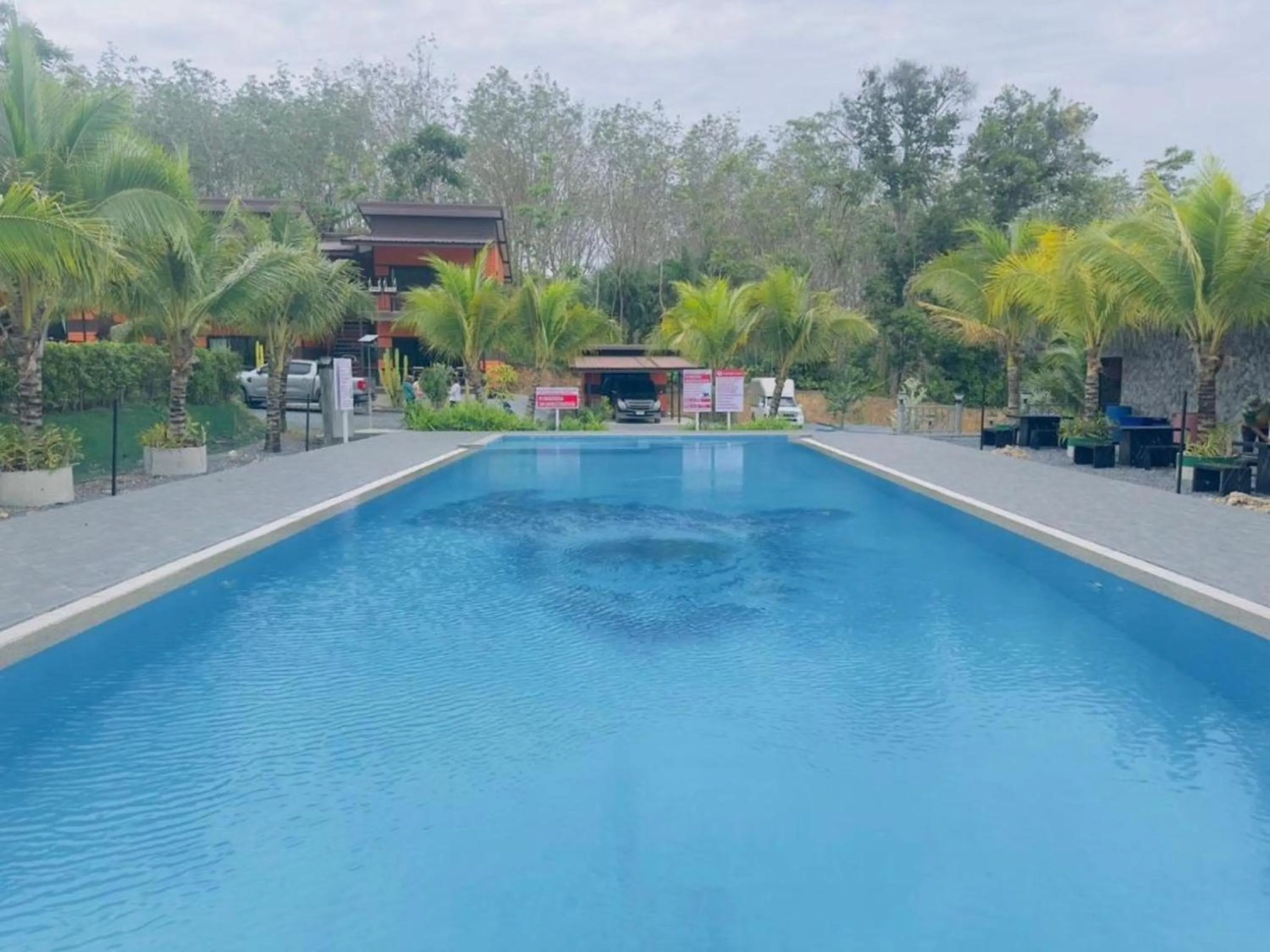 Swimming pool in Chomview Lanta Water Park Resort