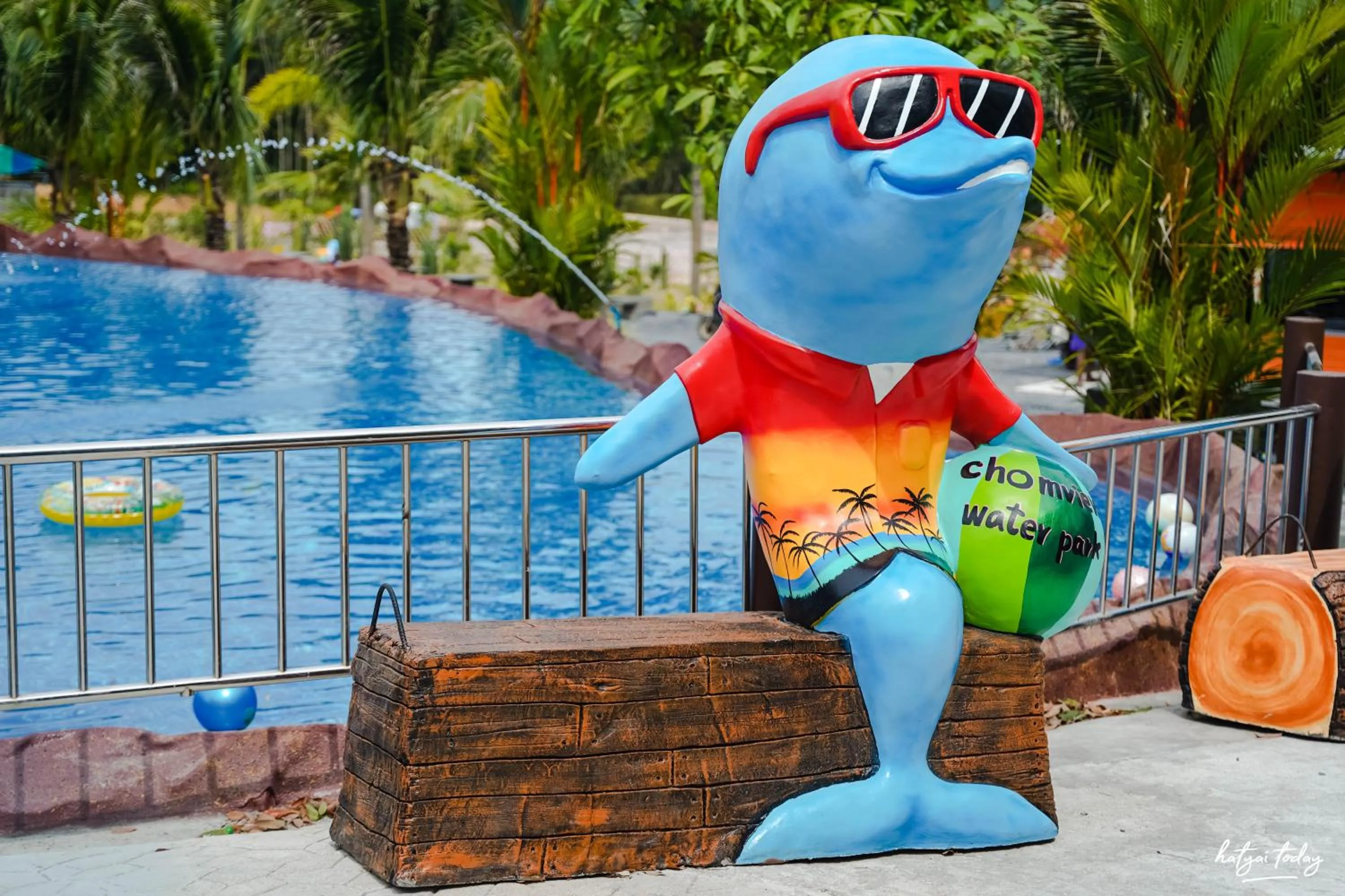 Nearby landmark in Chomview Lanta Water Park Resort