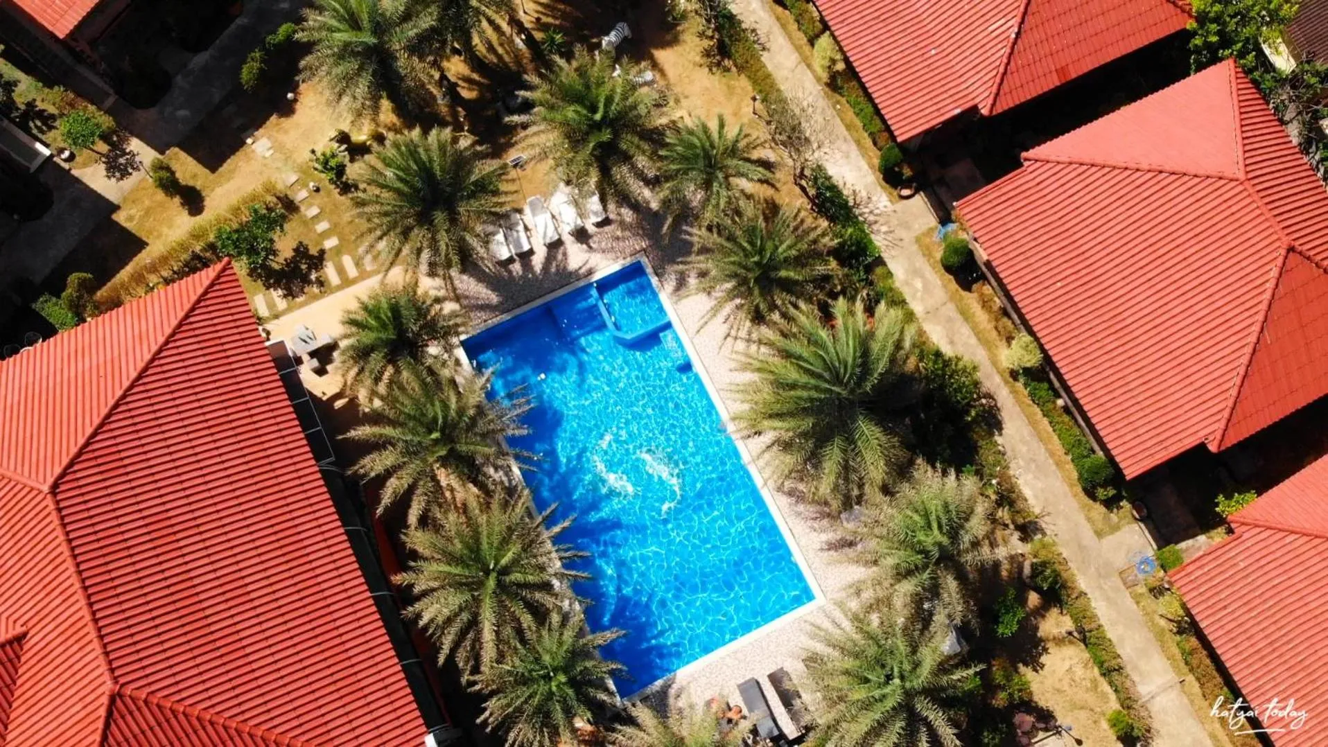 Balcony/Terrace in Chomview Lanta Water Park Resort