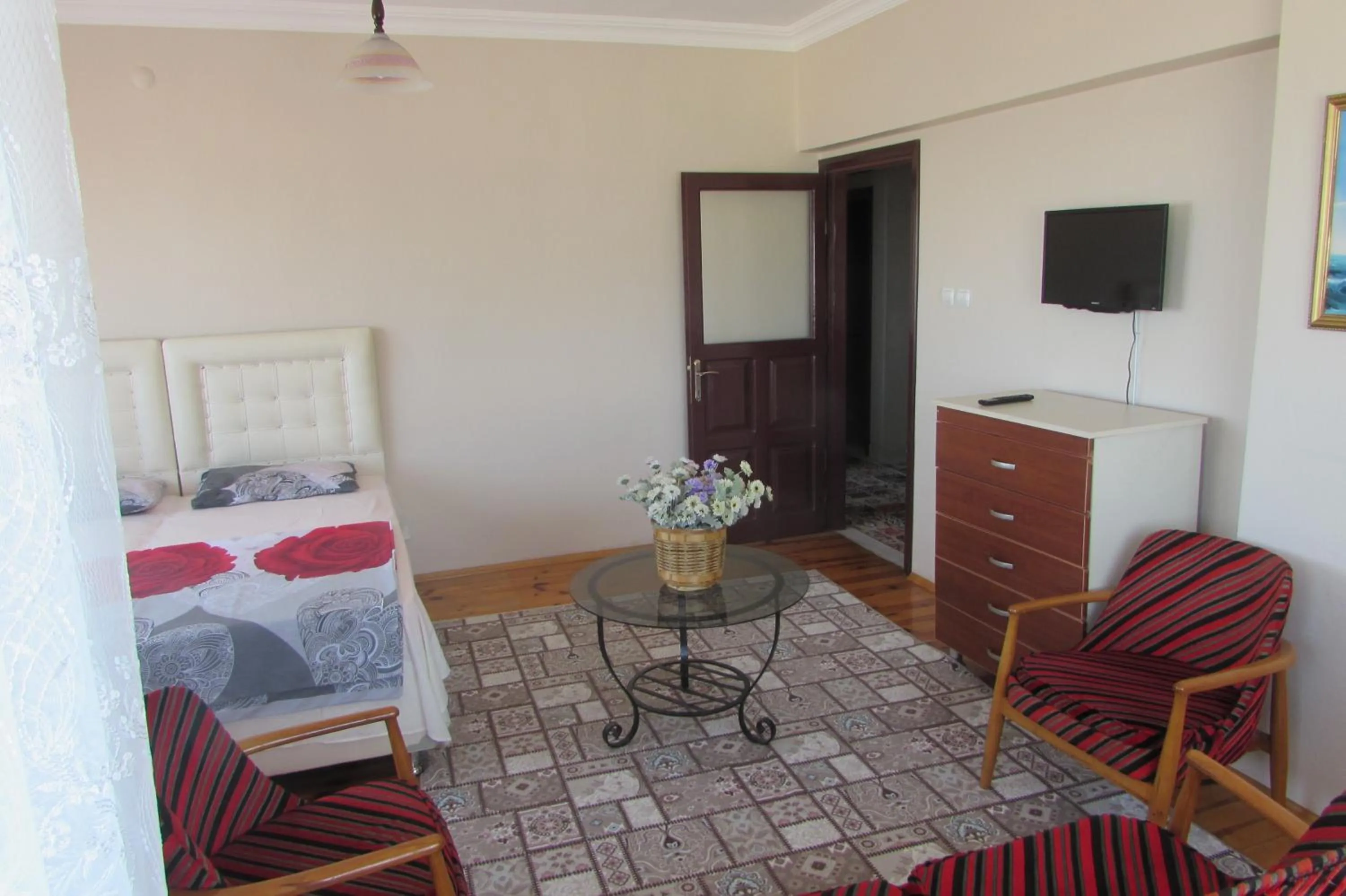 TV and multimedia in Kule Apart