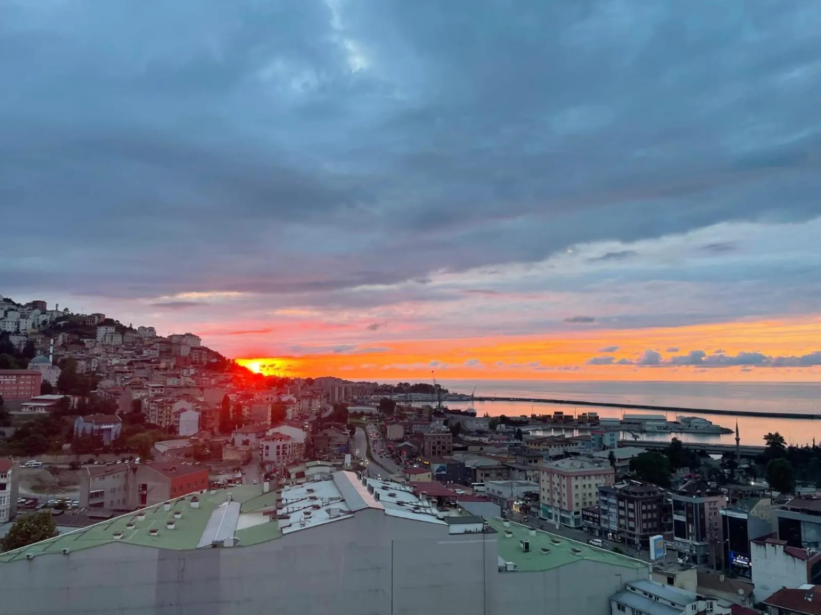 Property building in Kule Apart