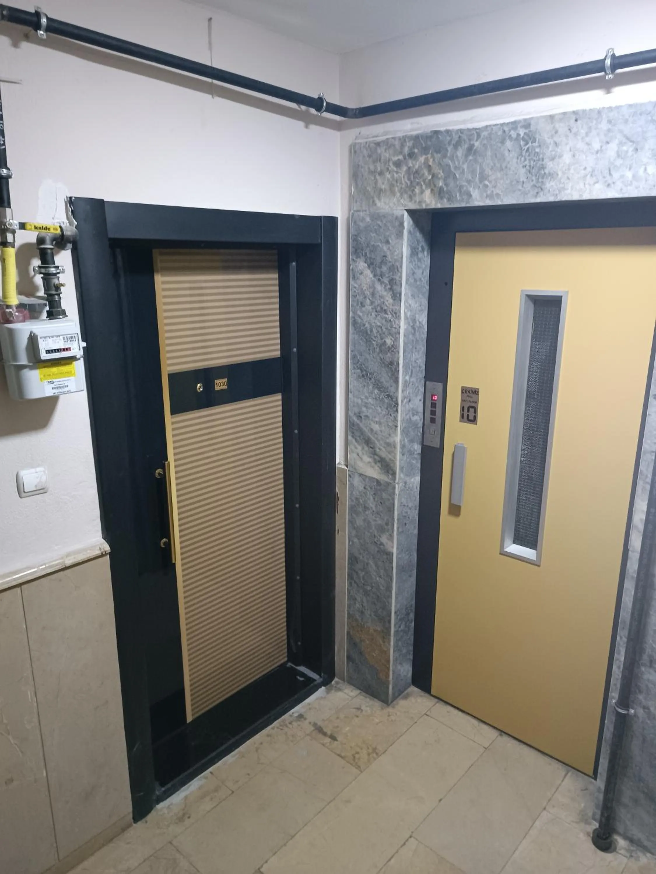 Property building in Kule Apart