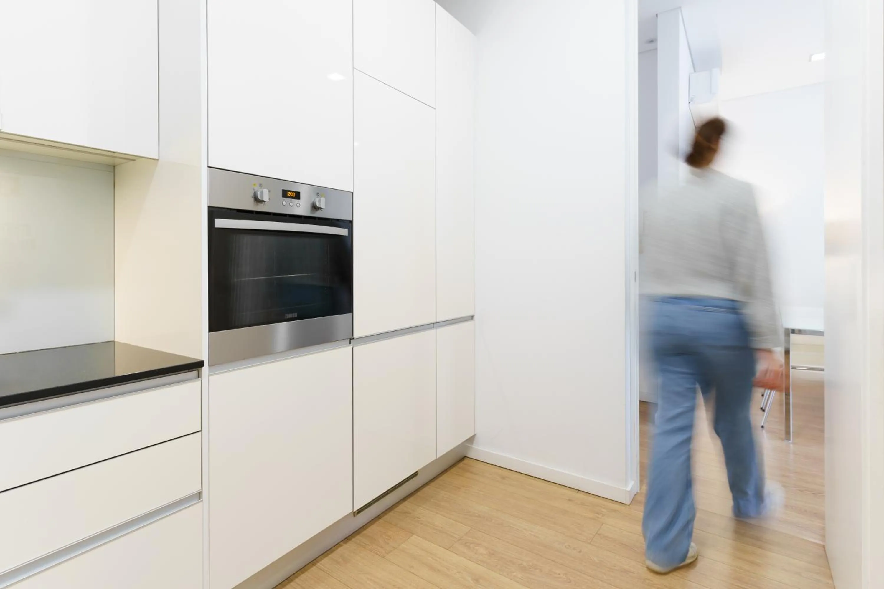 oven in Feel Porto Historical Apartments