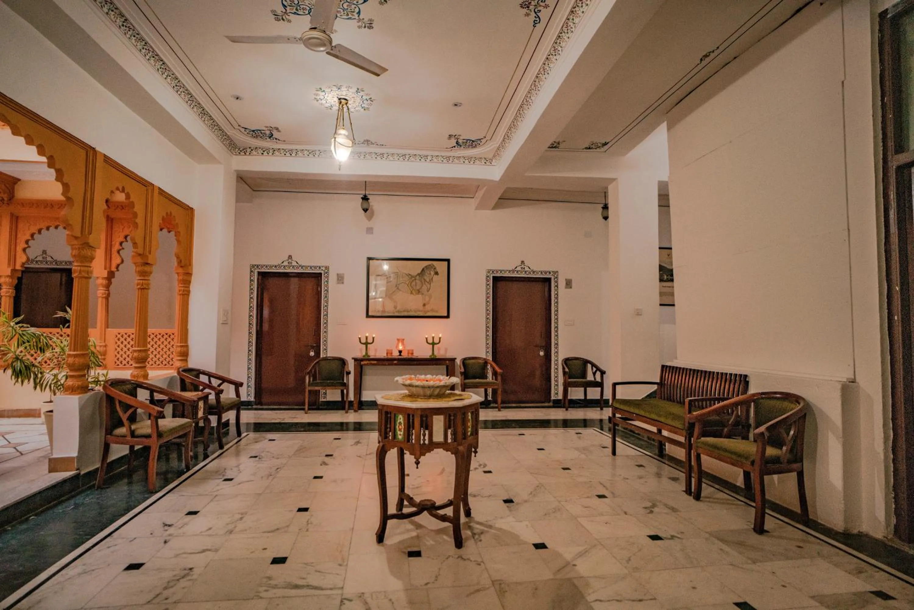Living room in The Lavitra Lakeview Hotel