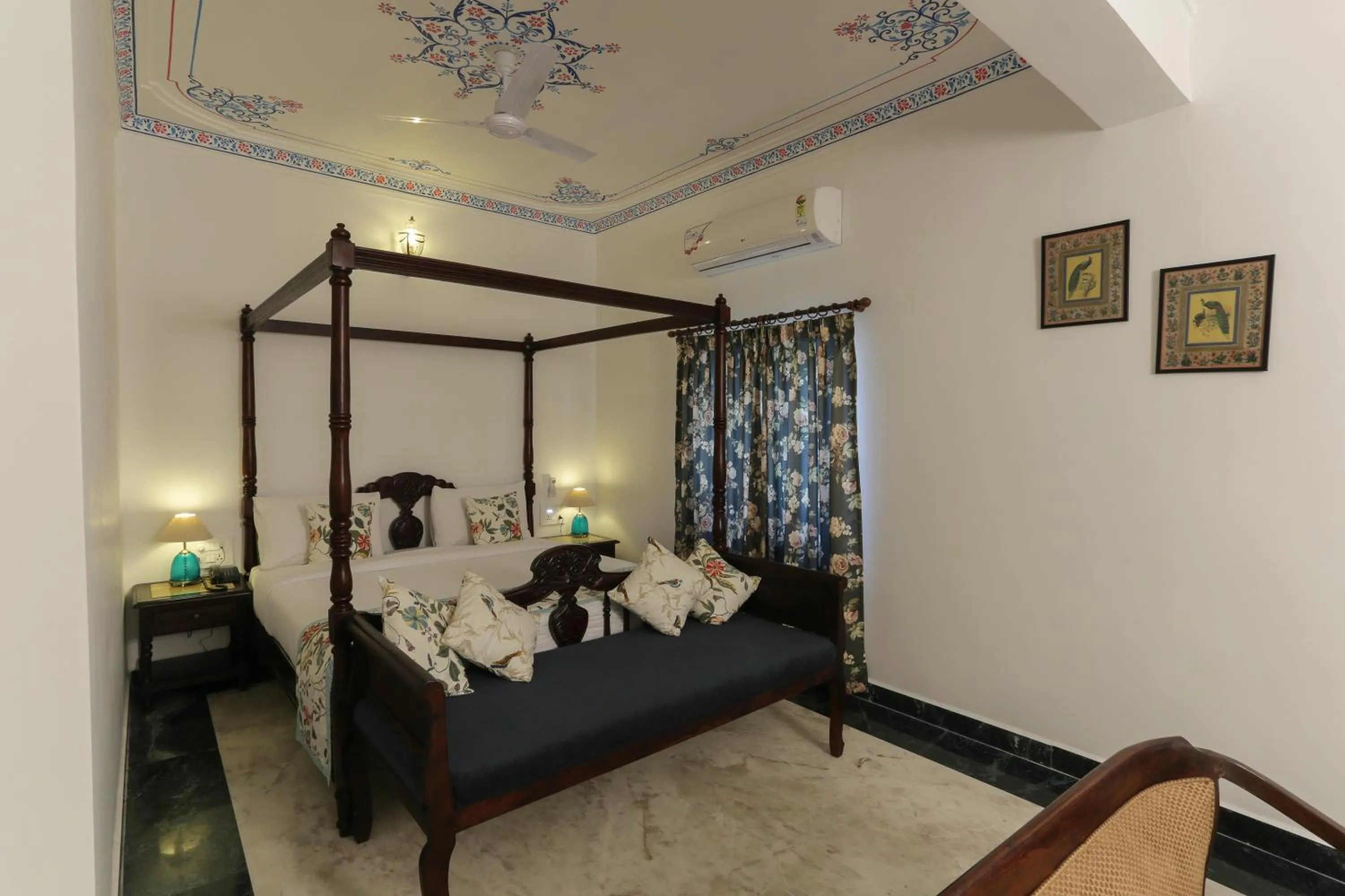 Bed in The Lavitra Lakeview Hotel