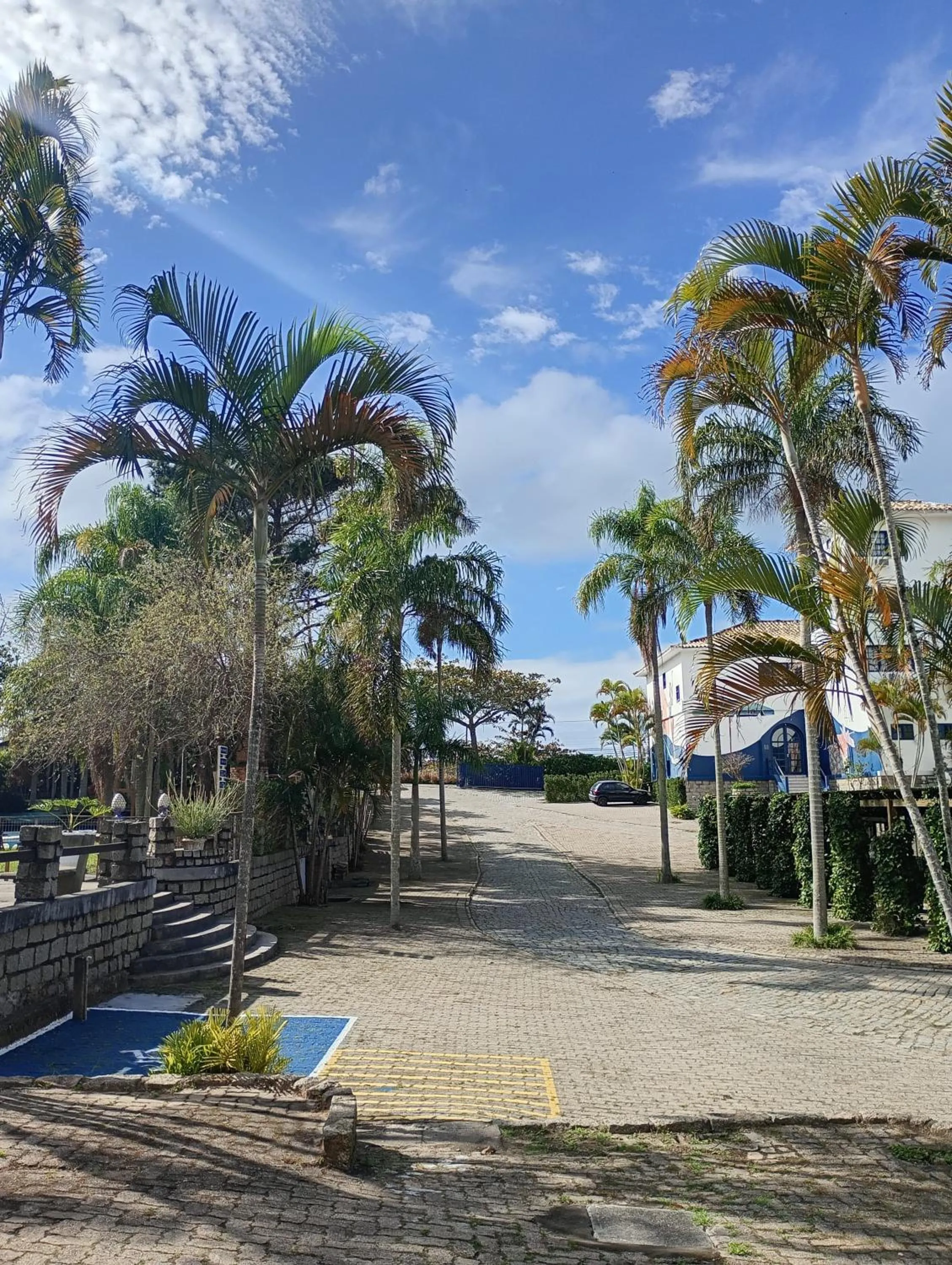 Parking in Praia Mole Hotel