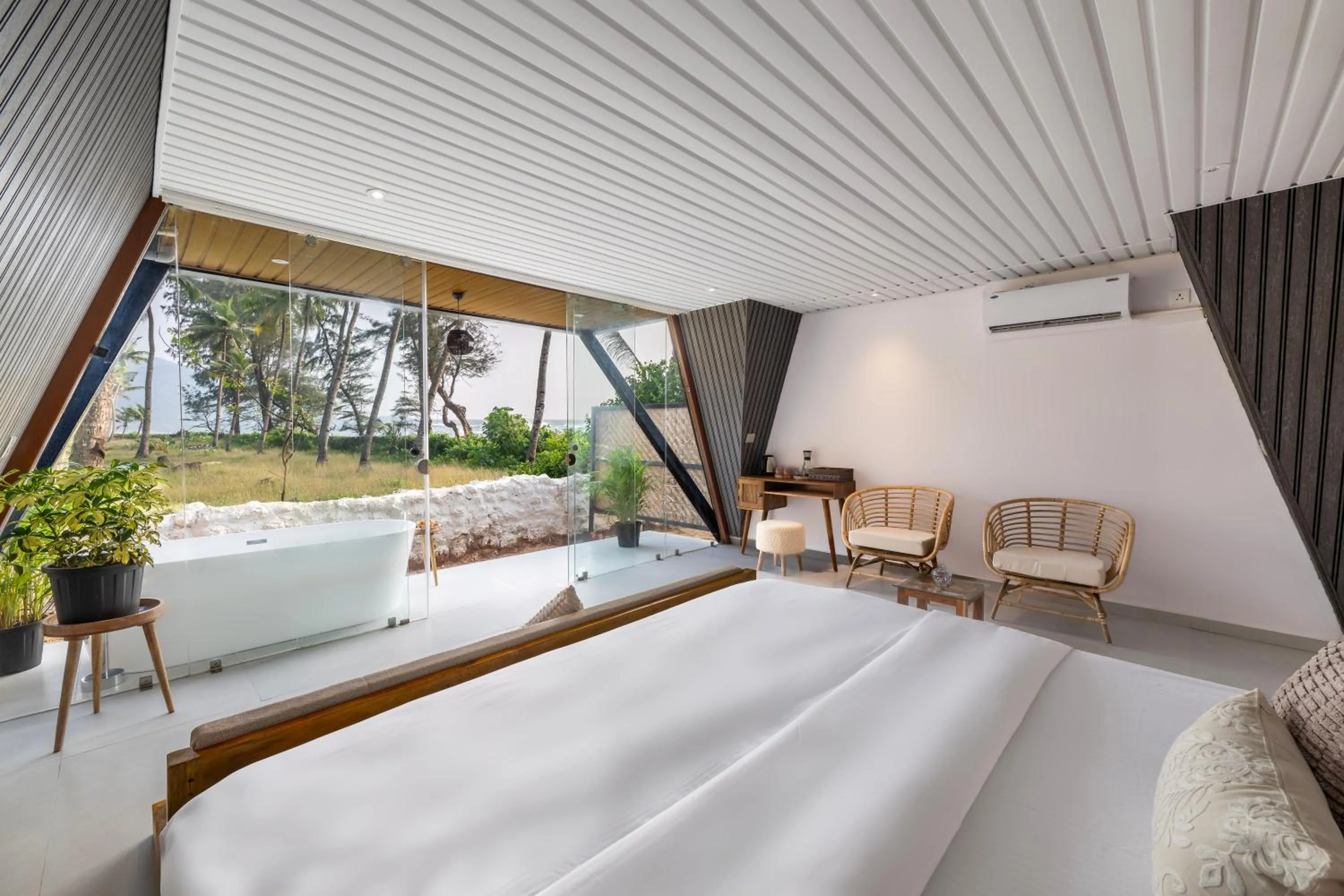 Bed in The Rose Goa Beach Resort