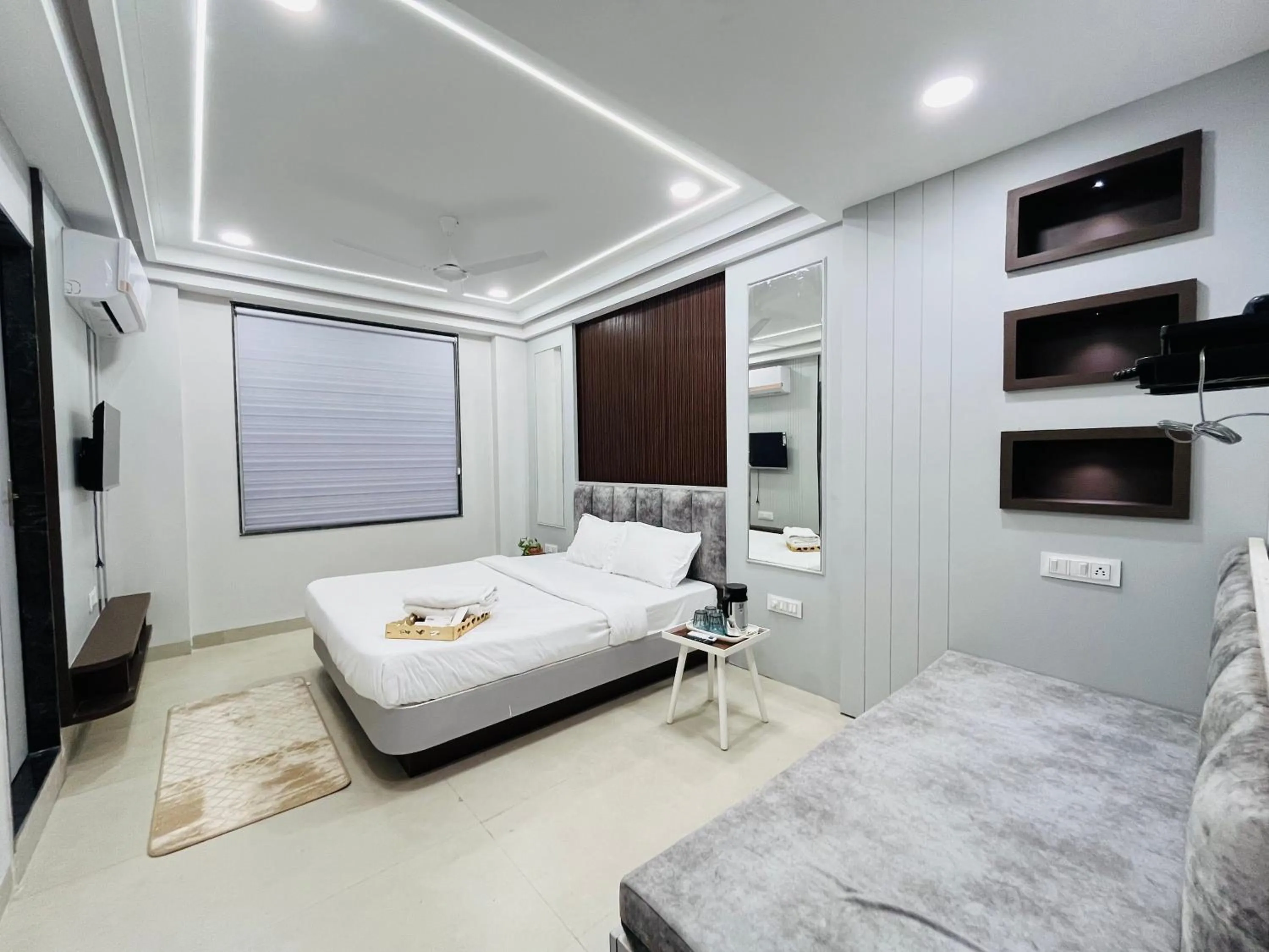 TV and multimedia, Bed in Hotel Padmawati Palace