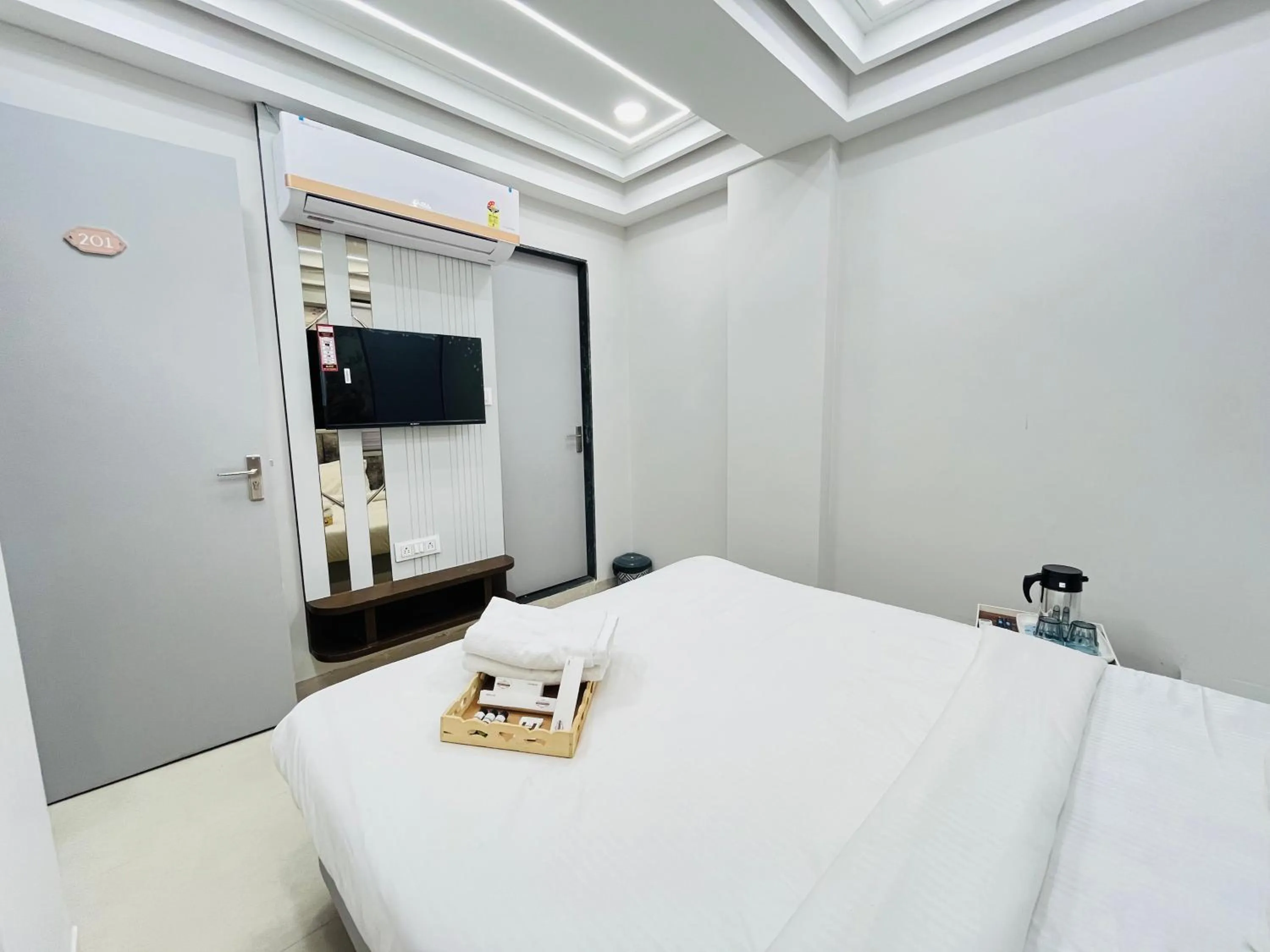 Bed in Hotel Padmawati Palace