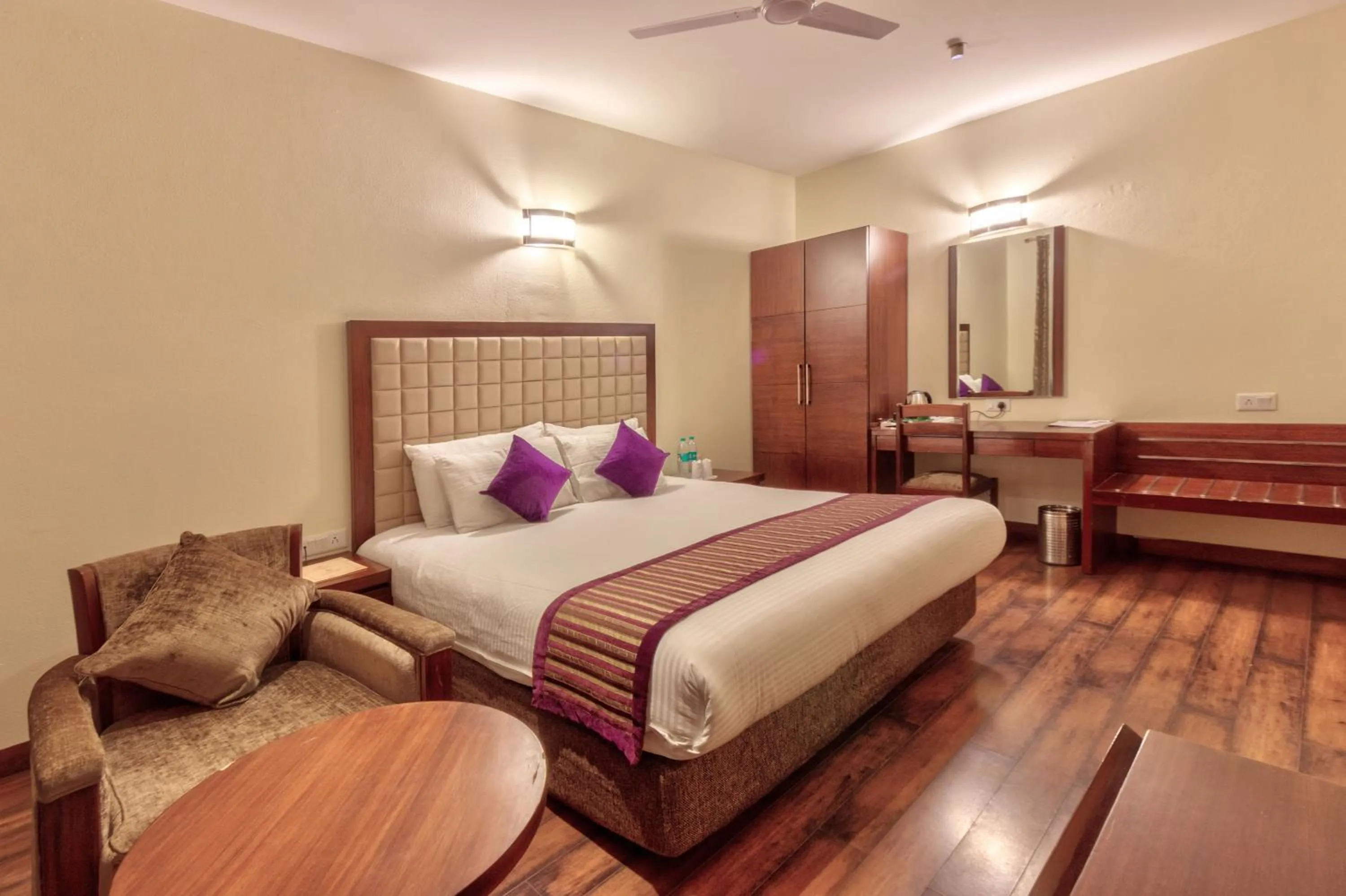 Bed in Shingar Regency