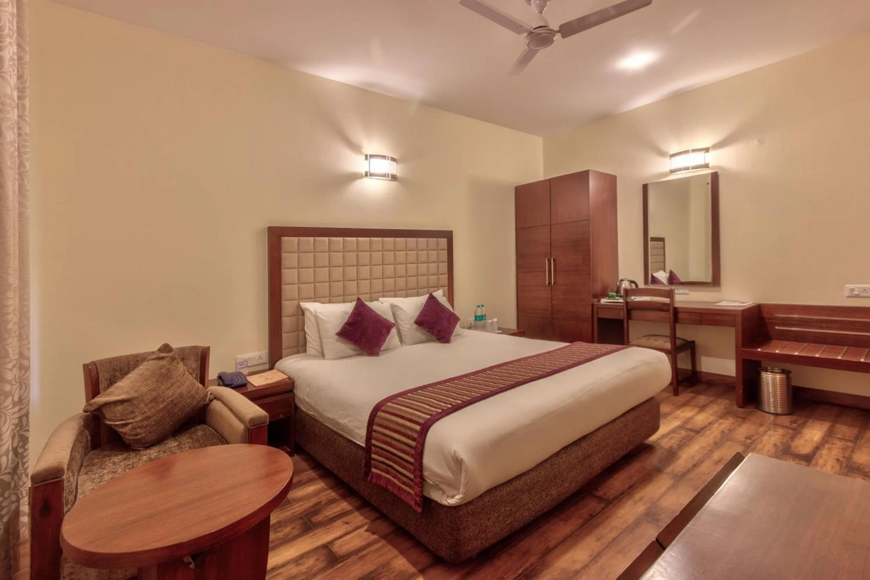 Bed in Shingar Regency