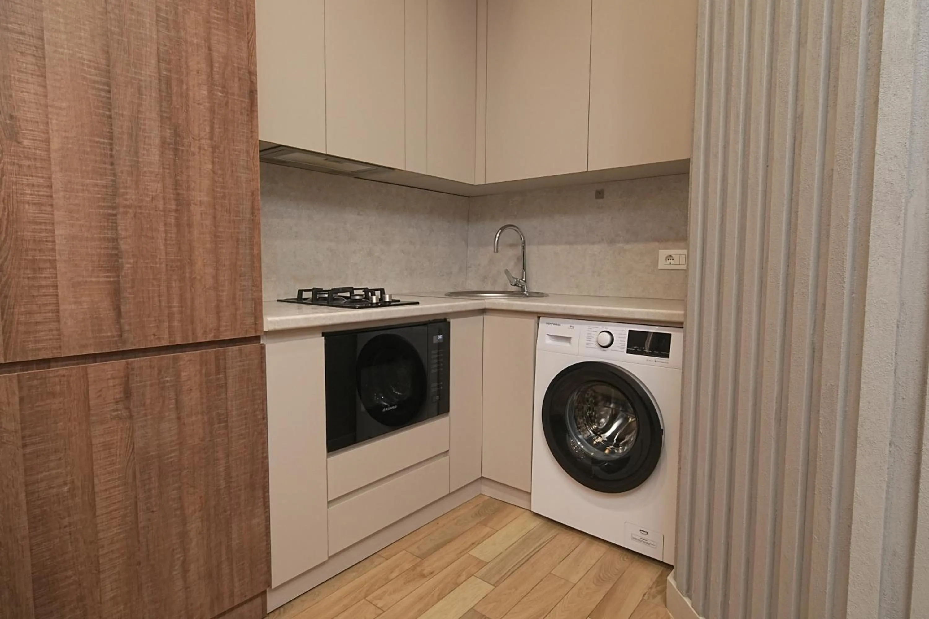 Kitchen or kitchenette in Sweet Home Deluxe Apart-Hotel