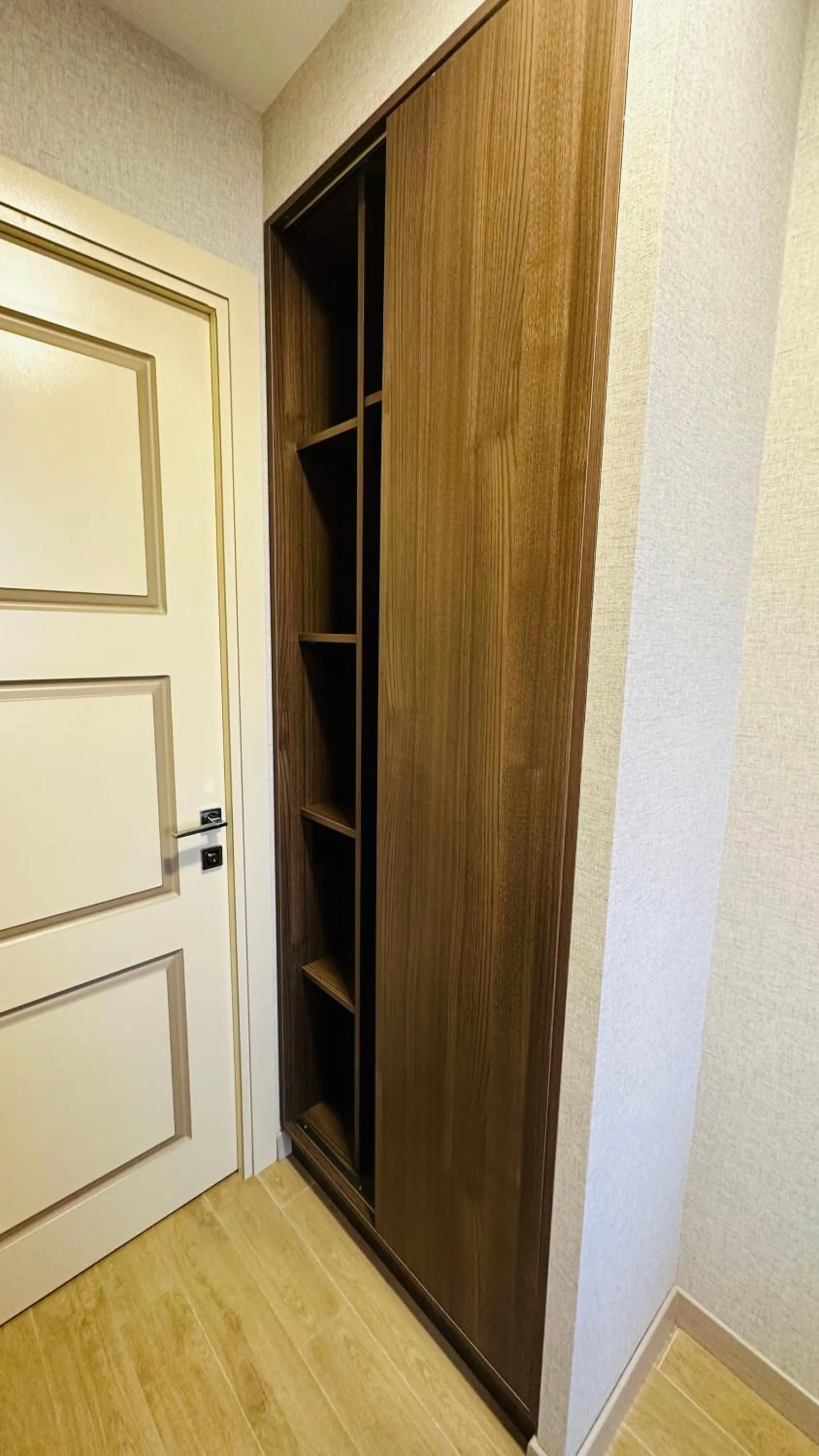 wardrobe in Marrone Hotel Tsaghkadzor