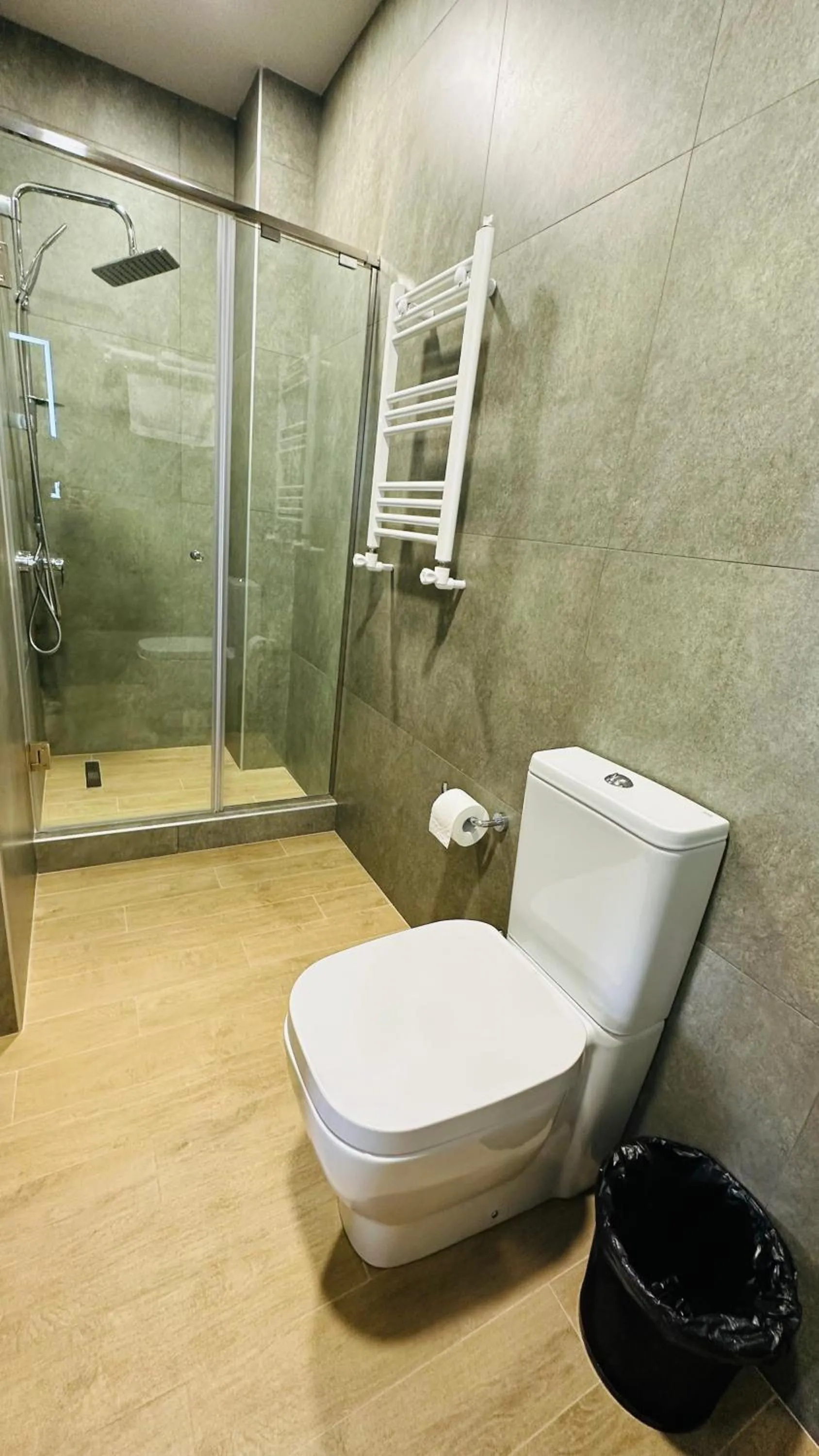 Shower in Marrone Hotel Tsaghkadzor