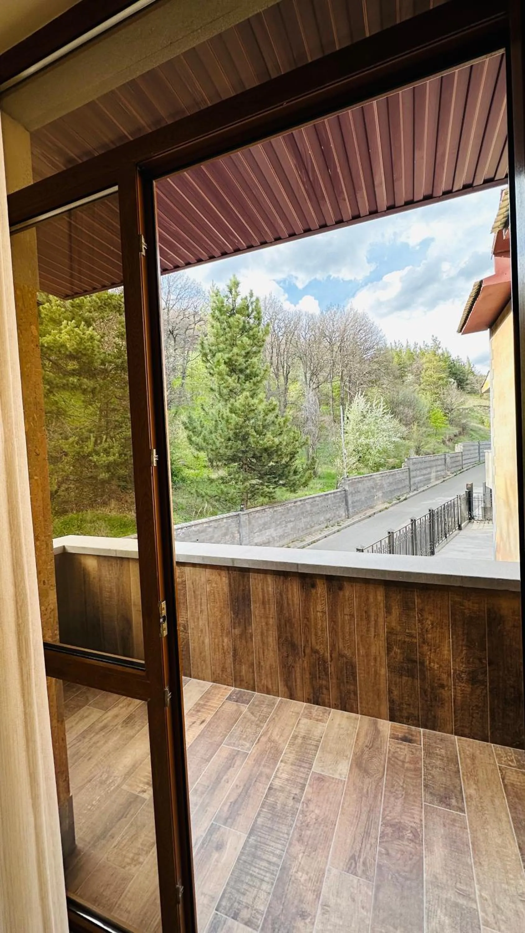 Spring in Marrone Hotel Tsaghkadzor