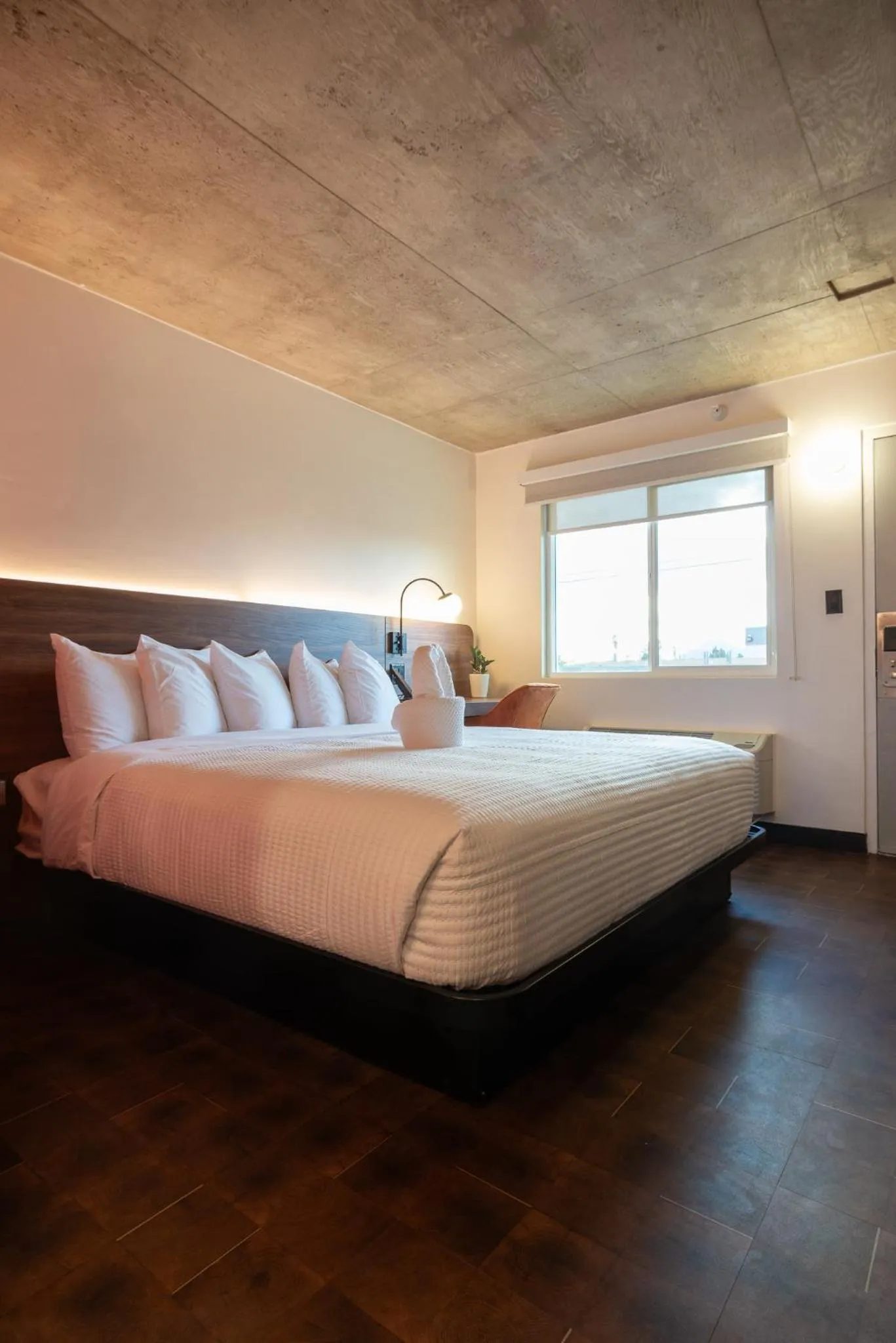 Bed in The Alice Hotel