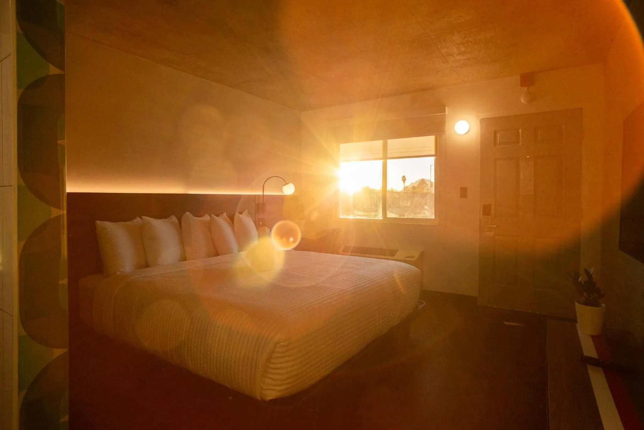 Bed in The Alice Hotel