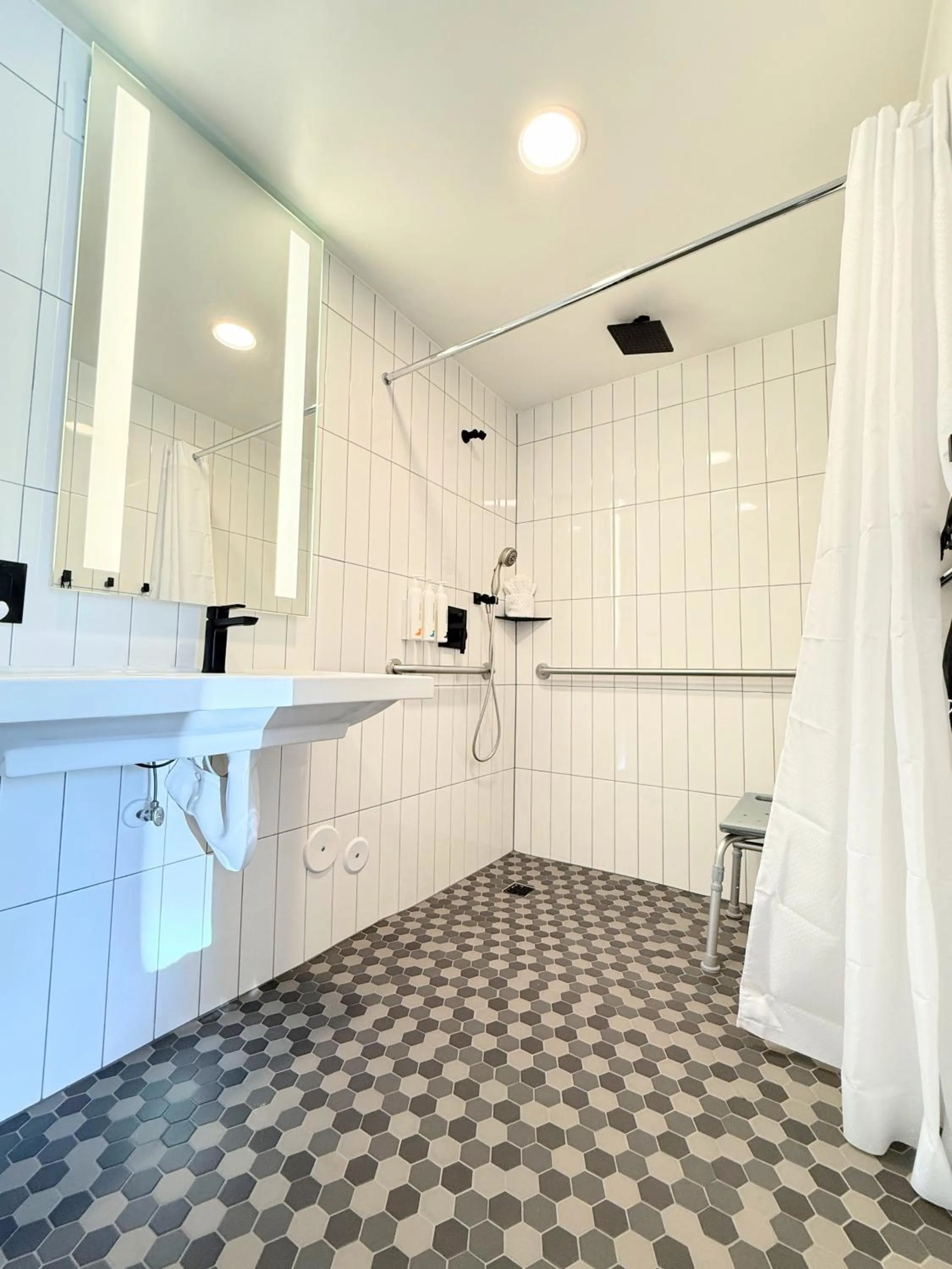 Shower in The Alice Hotel