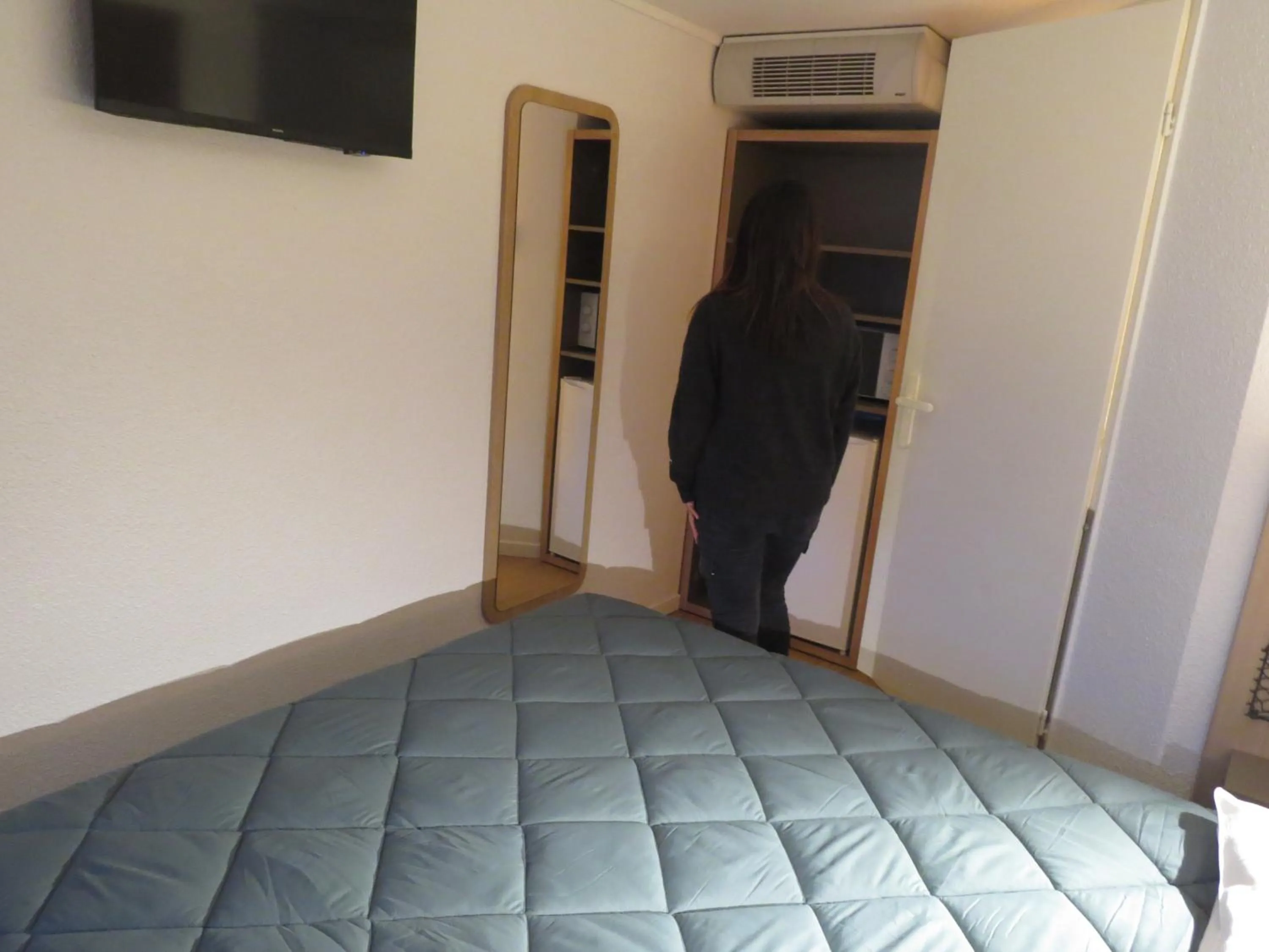 Photo of the whole room, Bed in HOTEL PREMIERE CLASSE Rouen Sud Oissel