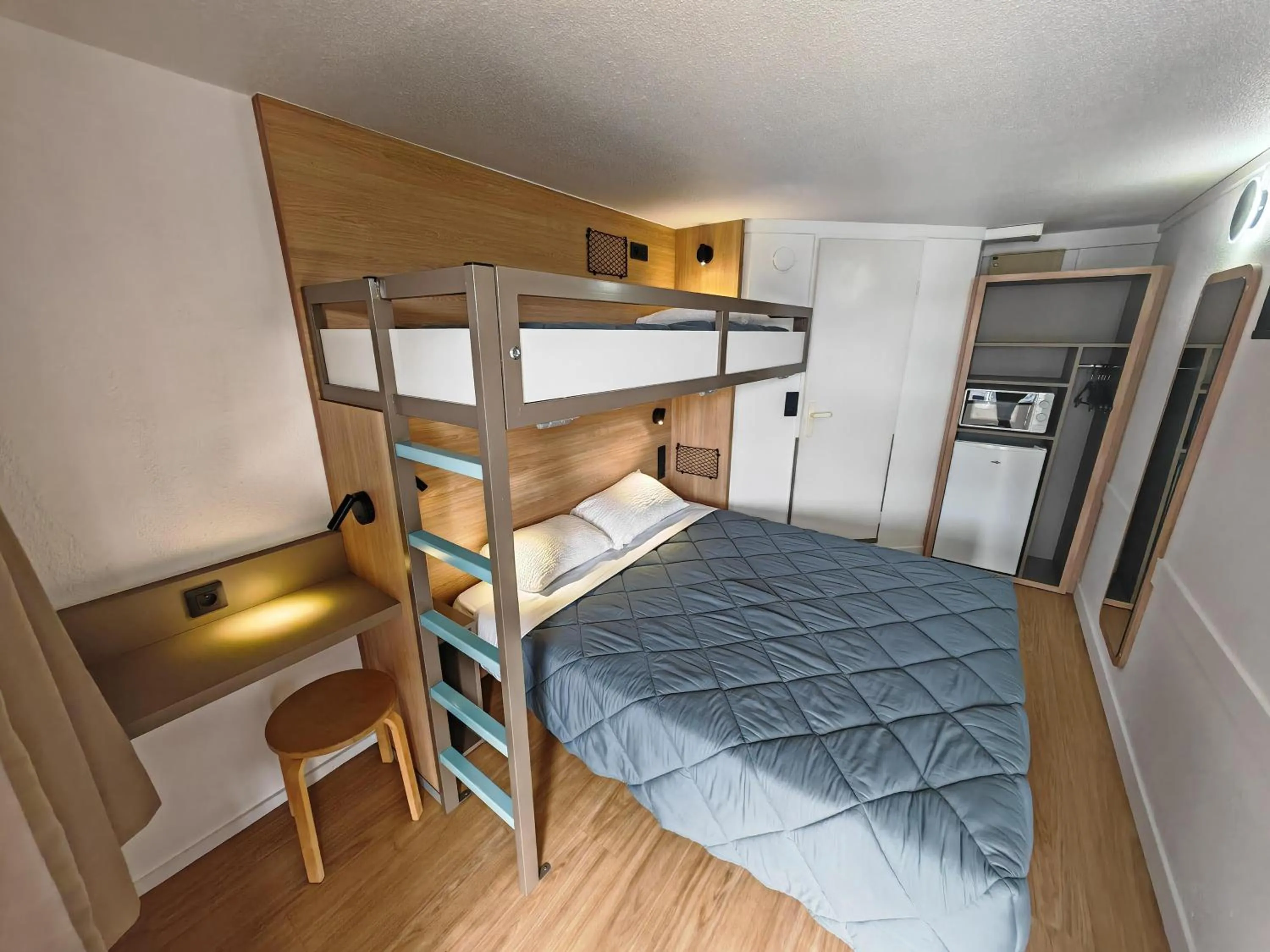 Bed in HOTEL PREMIERE CLASSE Rouen Sud Oissel