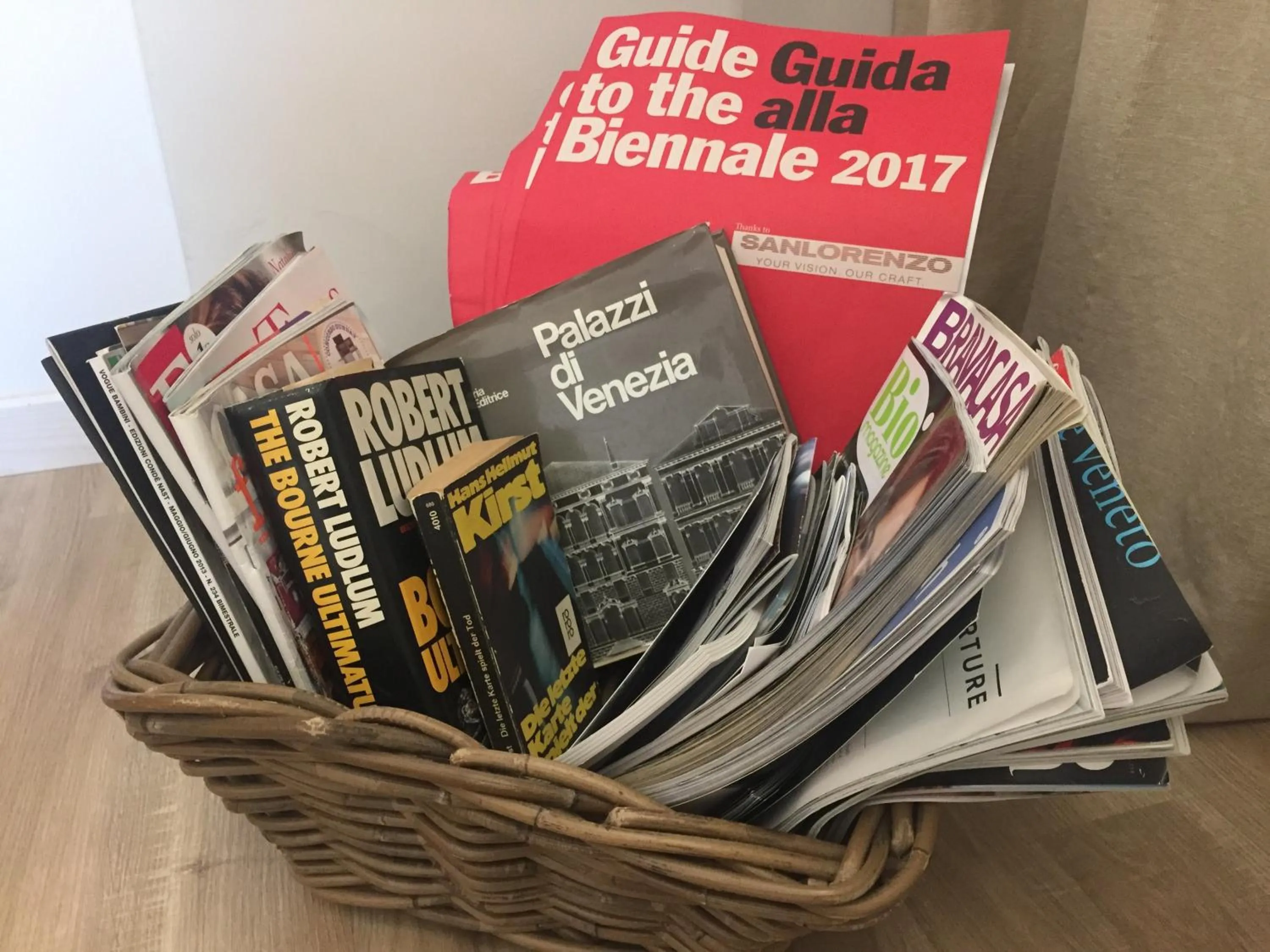 Communal lounge/ TV room in Residenza Giacomuzzi