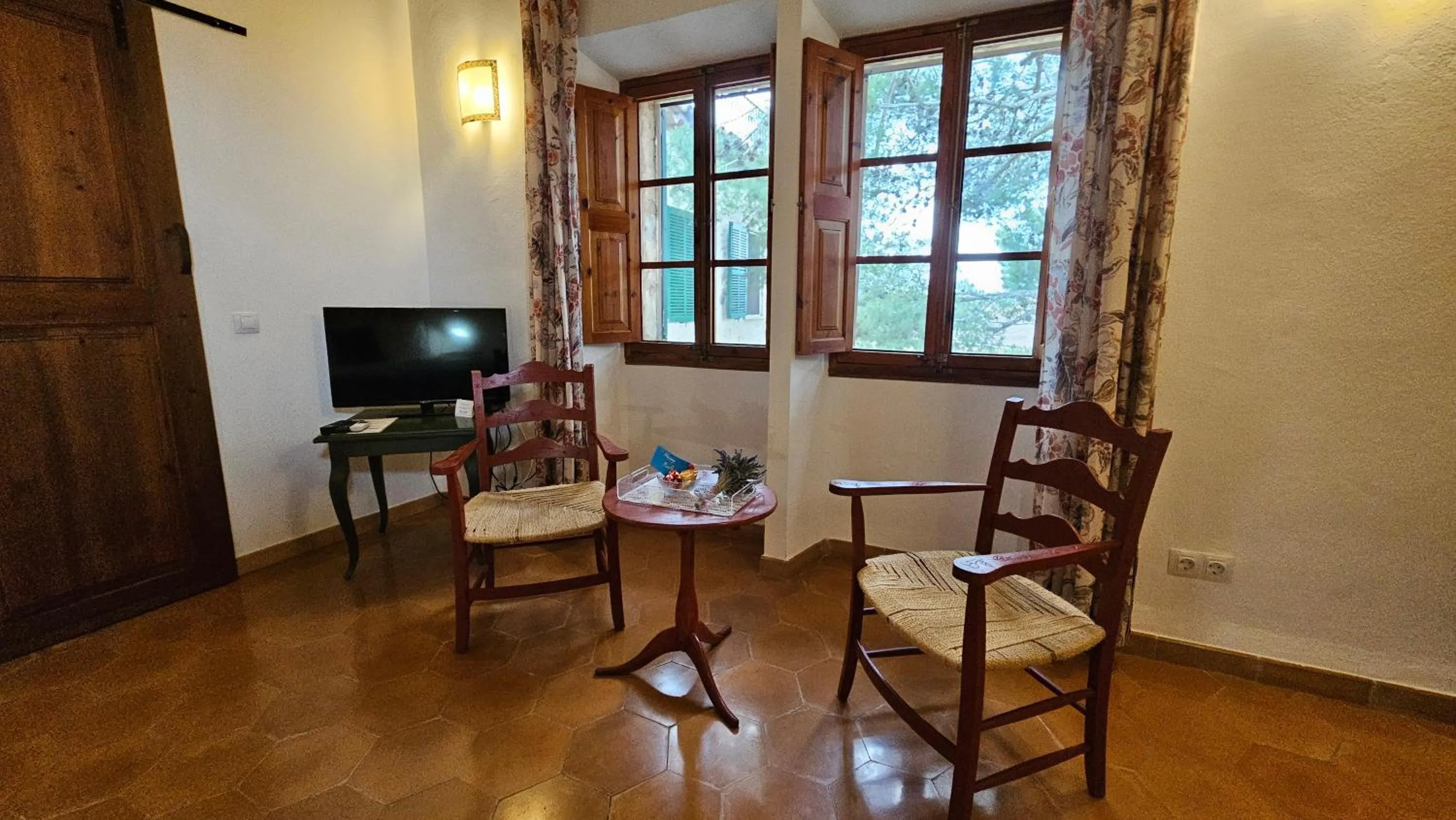 TV and multimedia in Asis de Marratxinet Turismo de Interior