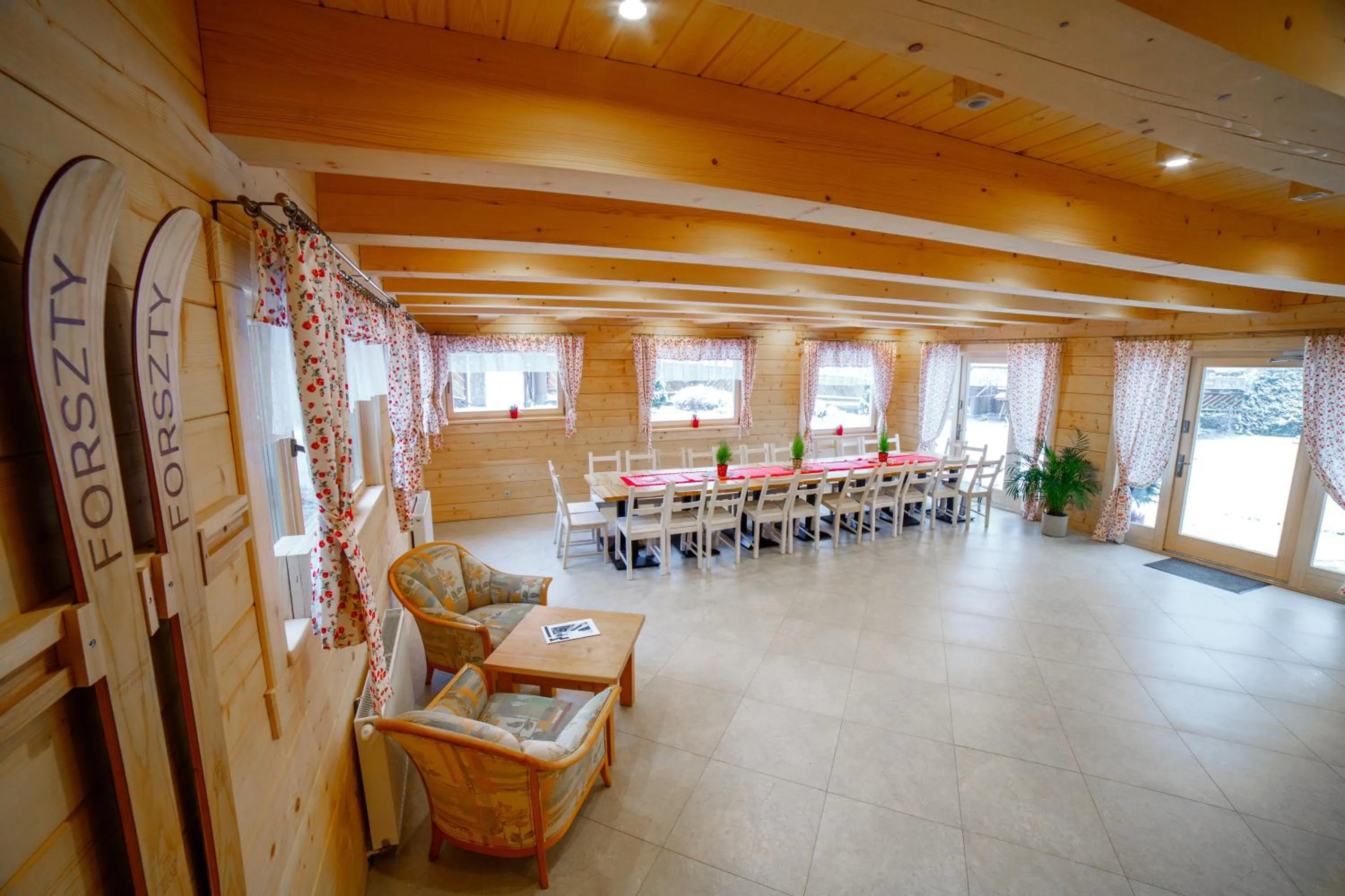 Dining area in Willa jak u Babci