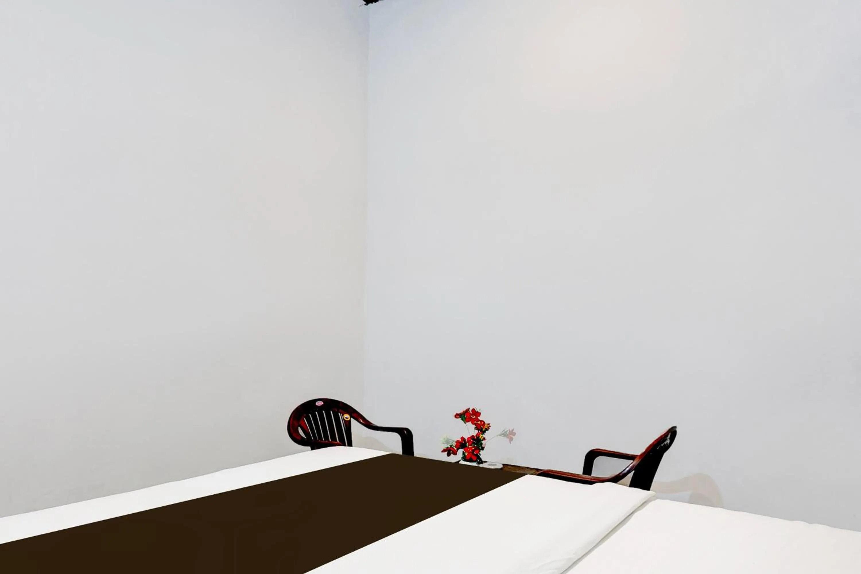 Bedroom, Bed in Hotel O Chaudhary Hotel