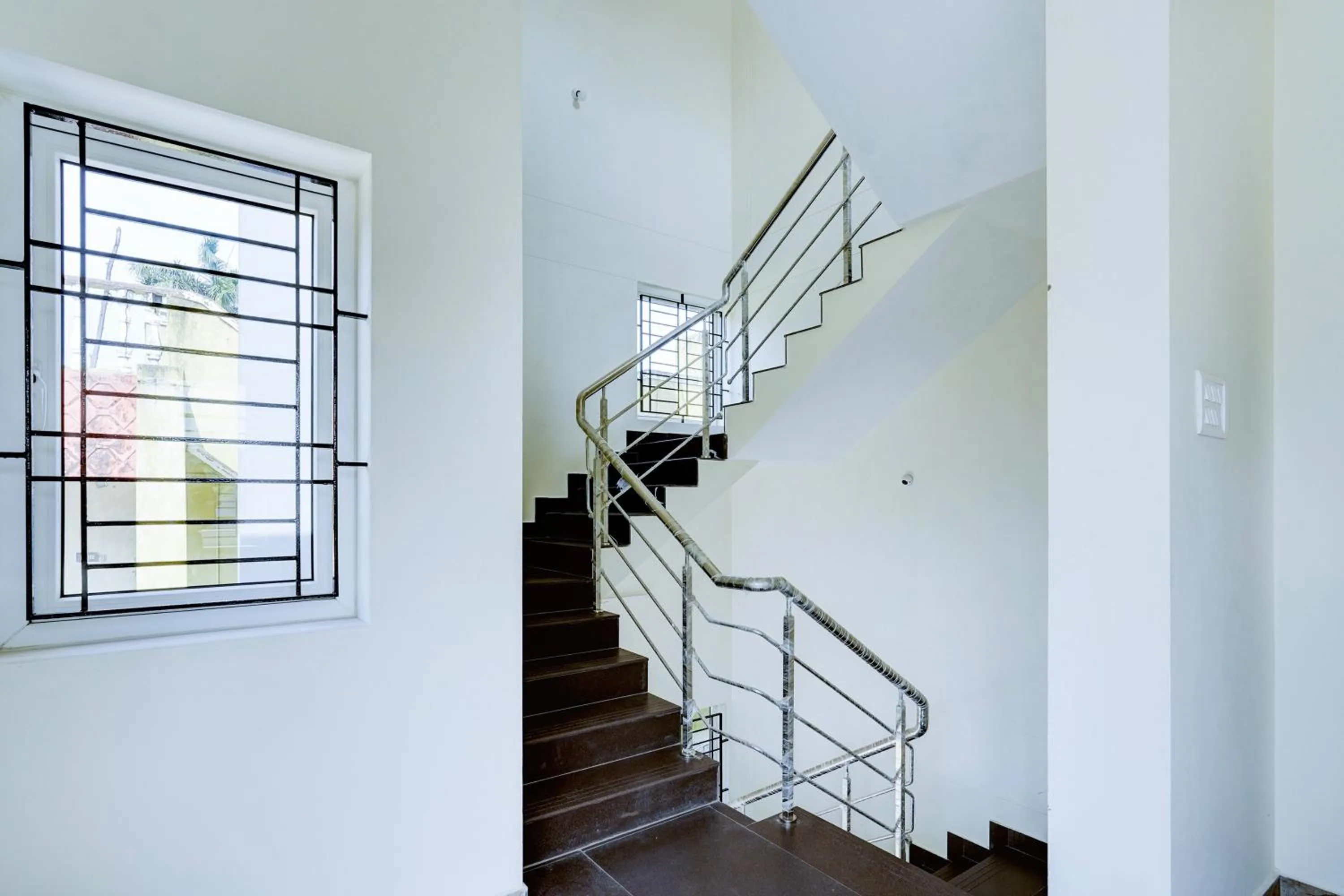 Lobby or reception in Hotel O Elegant Residency Vandalur Zoo