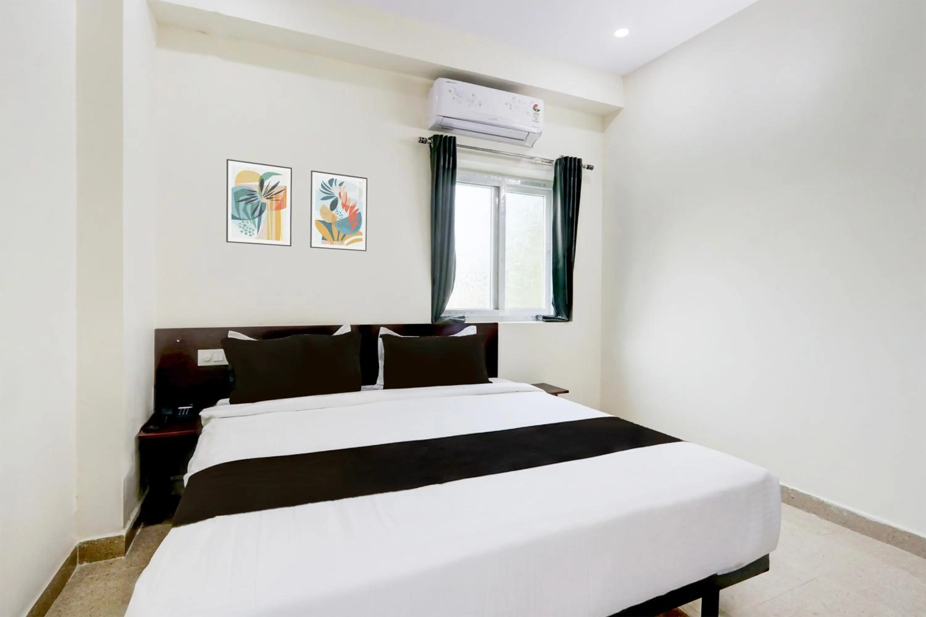 Bedroom, Bed in Hotel O Moon Star